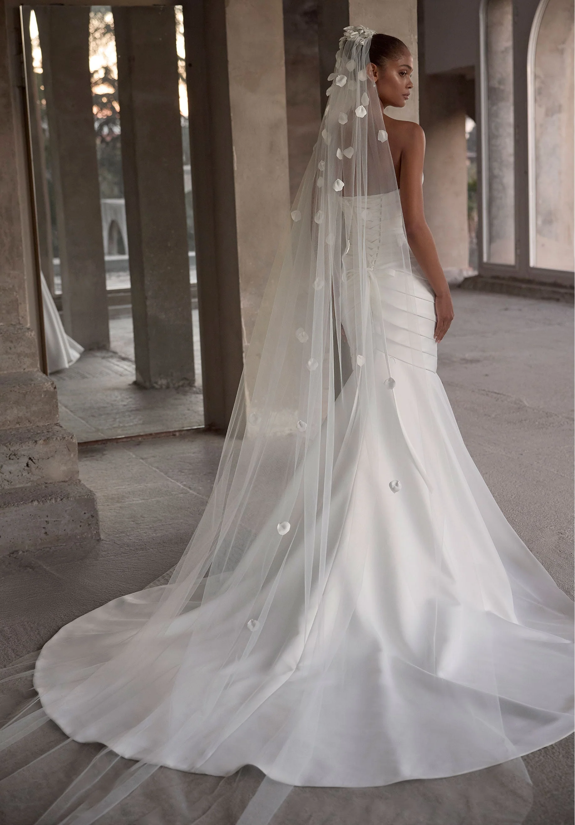 3D Florals and Leaves Cathedral Veil