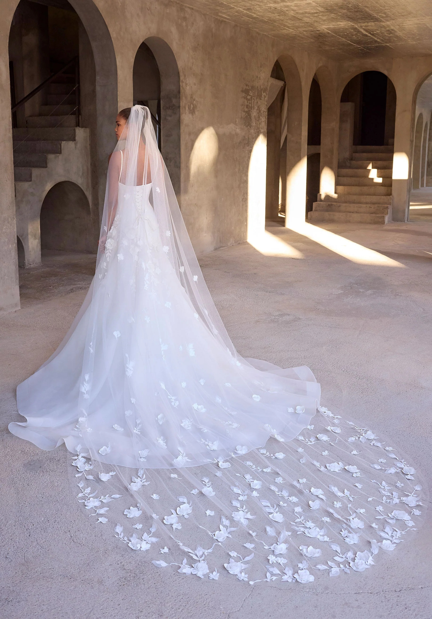 3D Florals and Vines Cathedral Veil