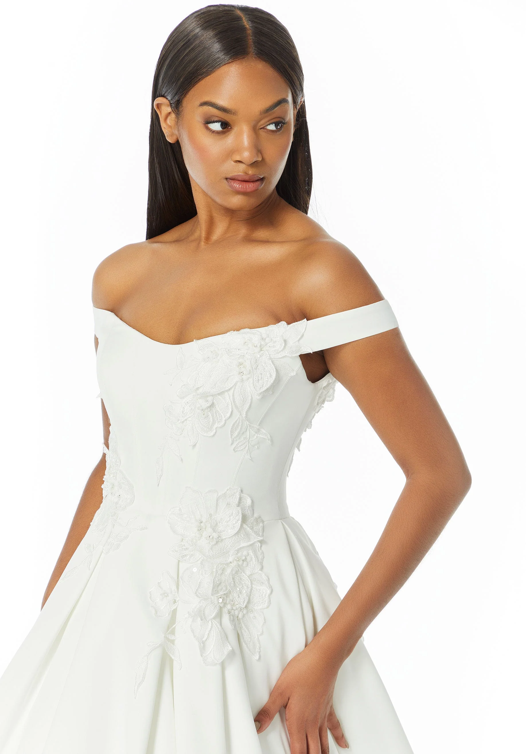 Adelina Wedding Dress - Image 2