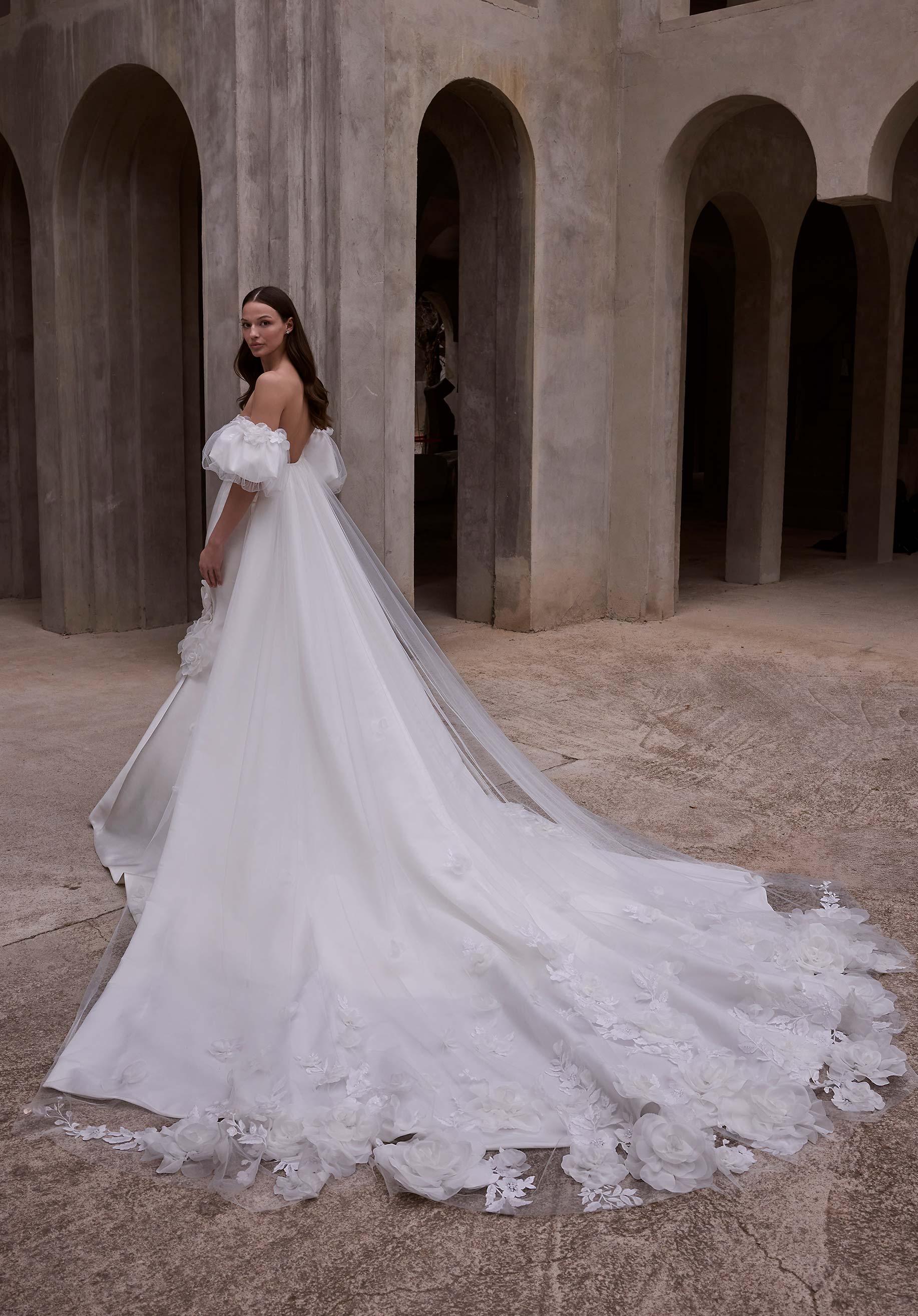 Aelina Wedding Dress - Image 7