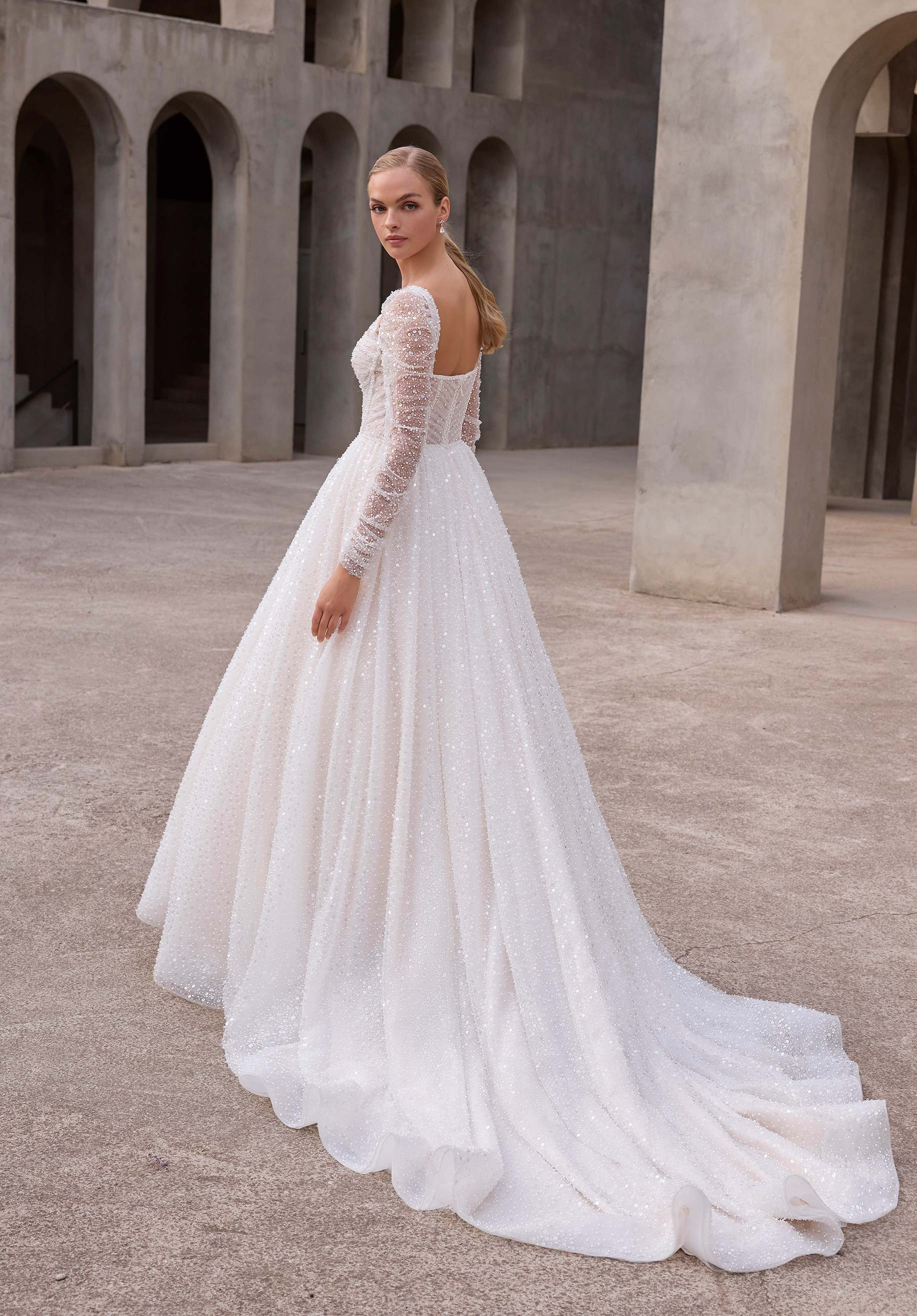 Alethea Wedding Dress - Image 6