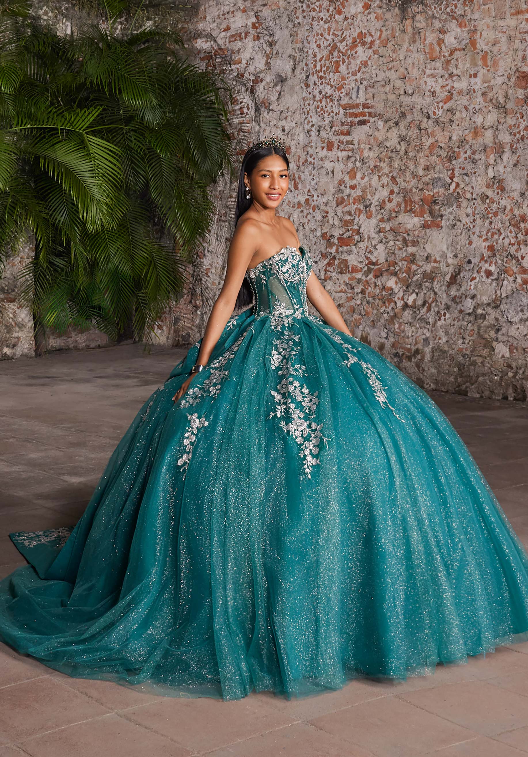 Alma Quinceañera Dress - Image 3