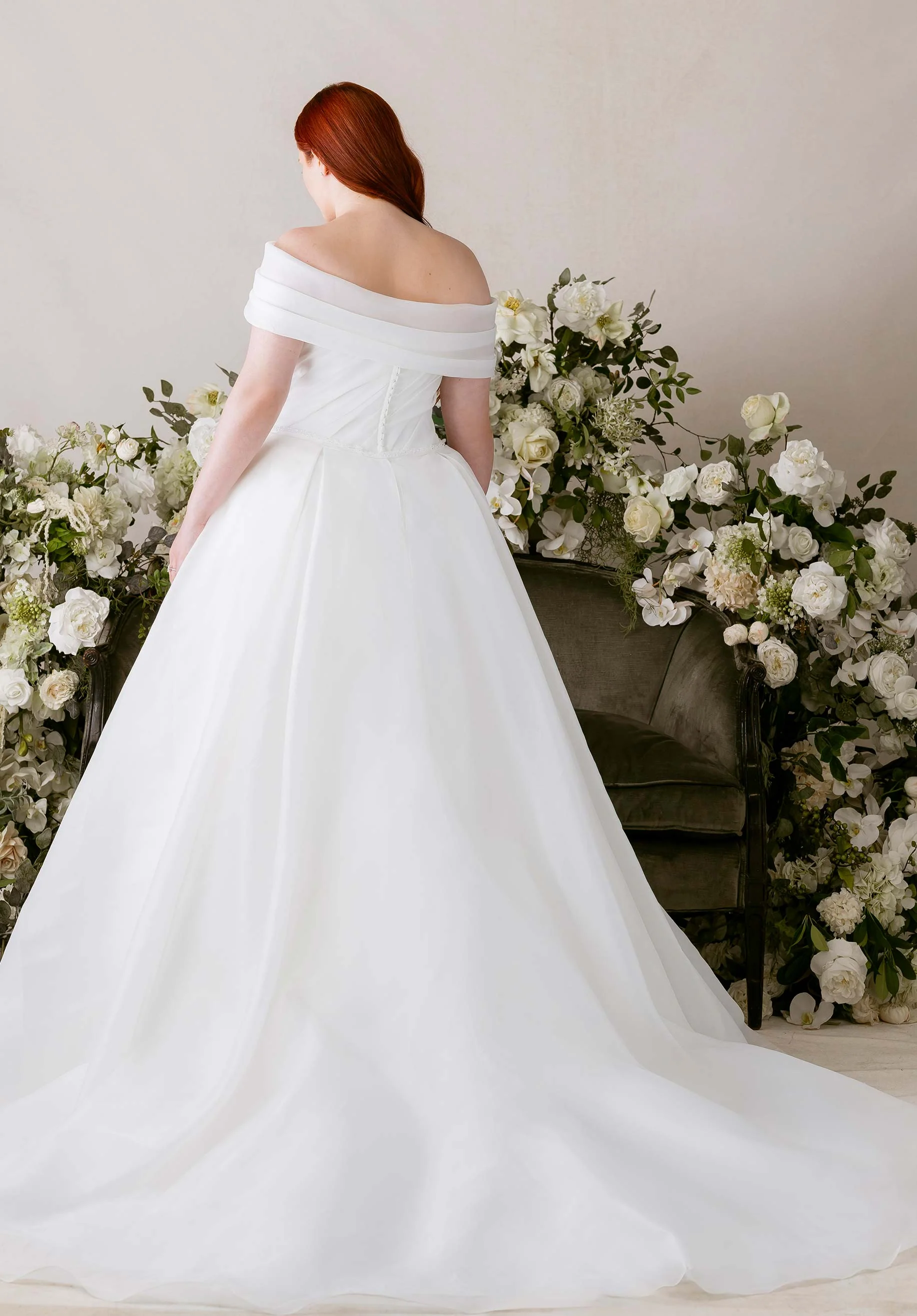 Alora Wedding Dress - Image 4