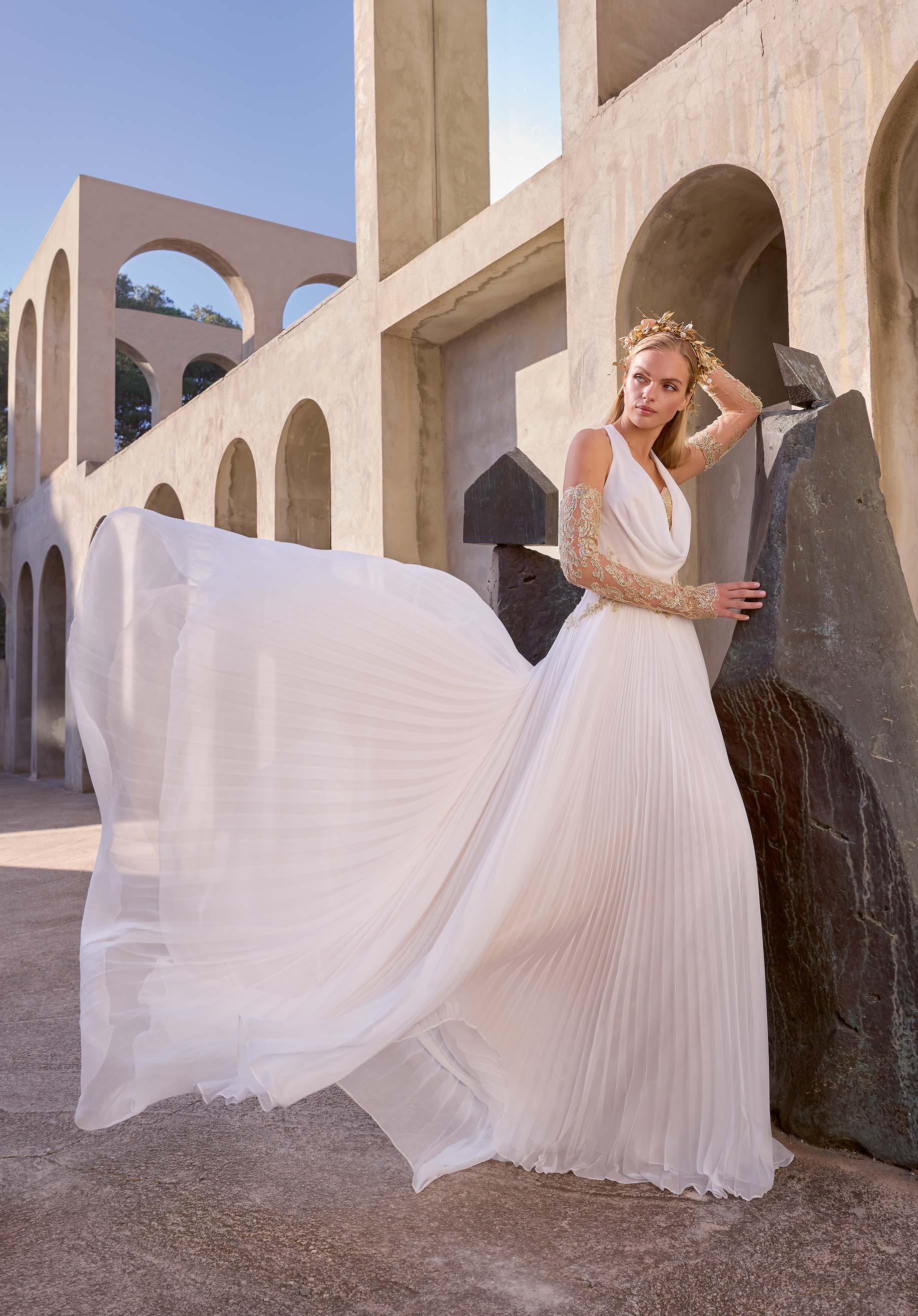 Amara Wedding Dress - Image 2
