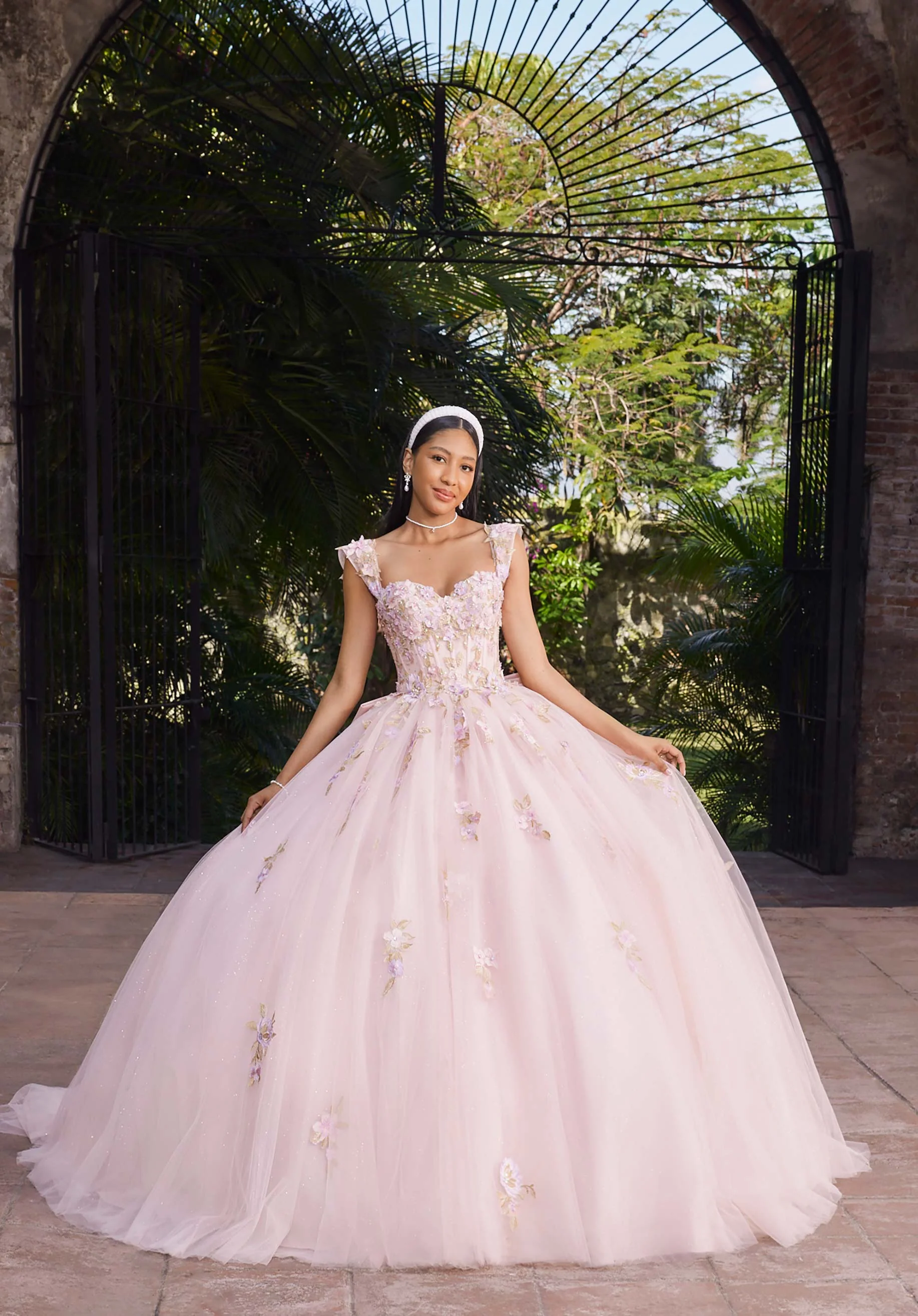 Aminita Quinceañera Dress - Image 5