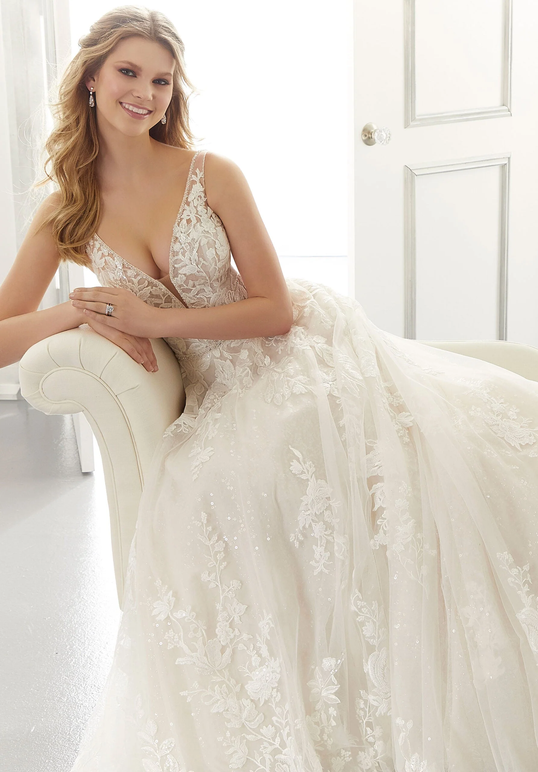 Ana Wedding Dress - Image 4