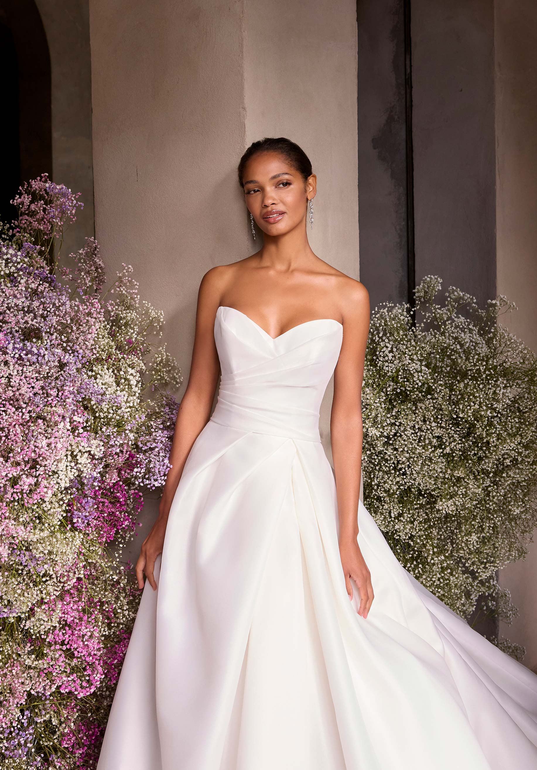 Andromeda Wedding Dress - Image 4