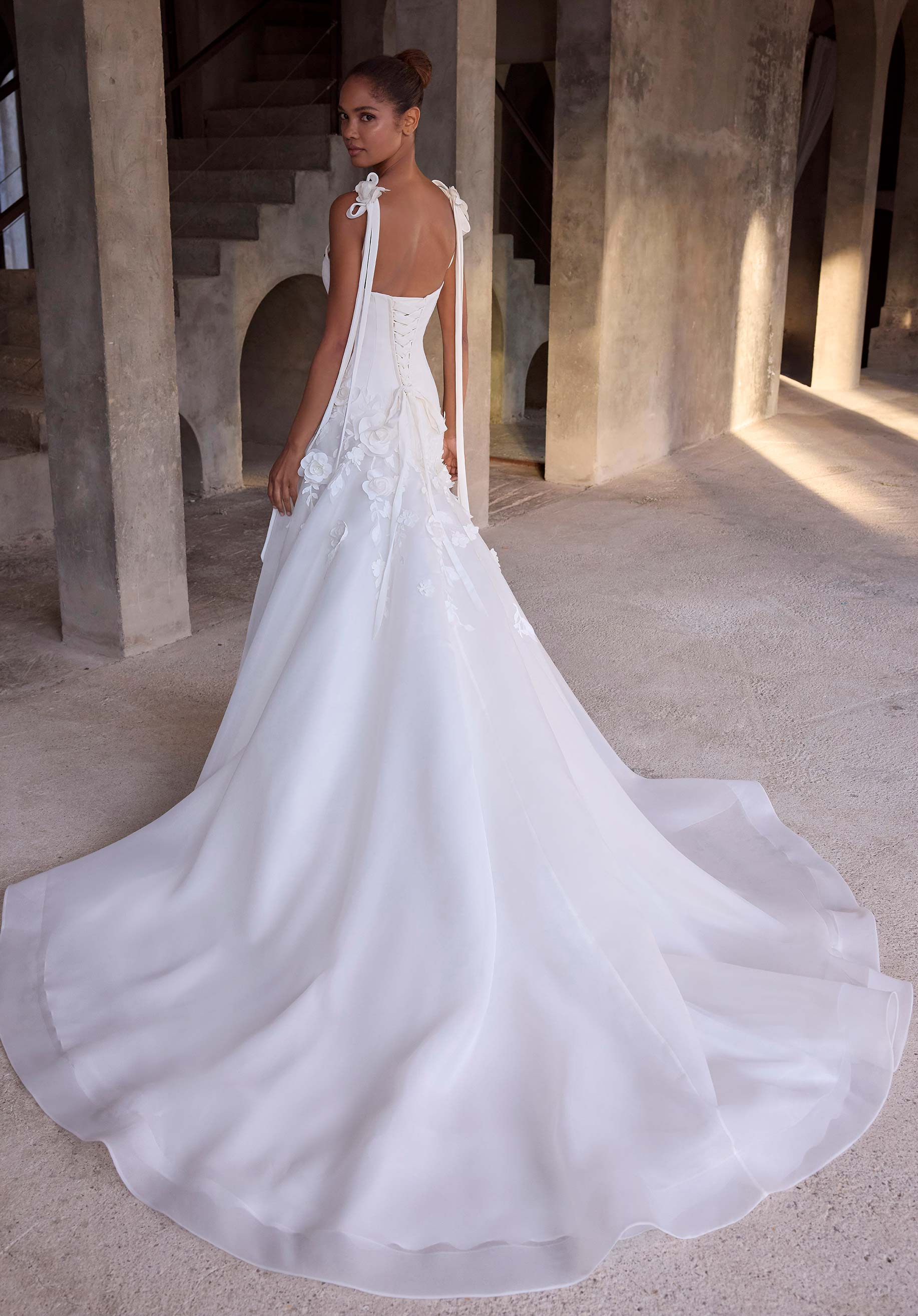 Anemone Wedding Dress - Image 4