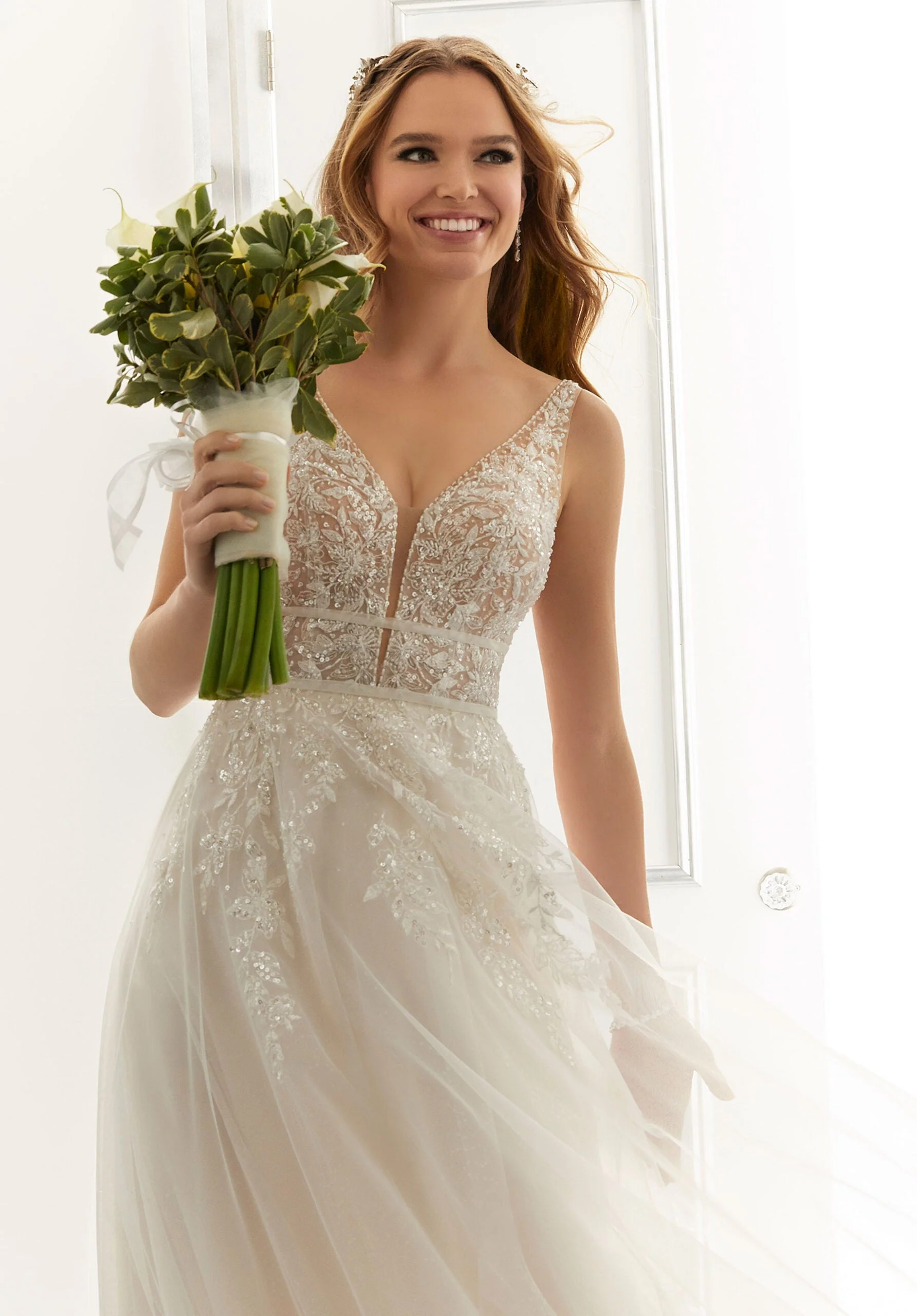 Angela Wedding Dress - Image 3
