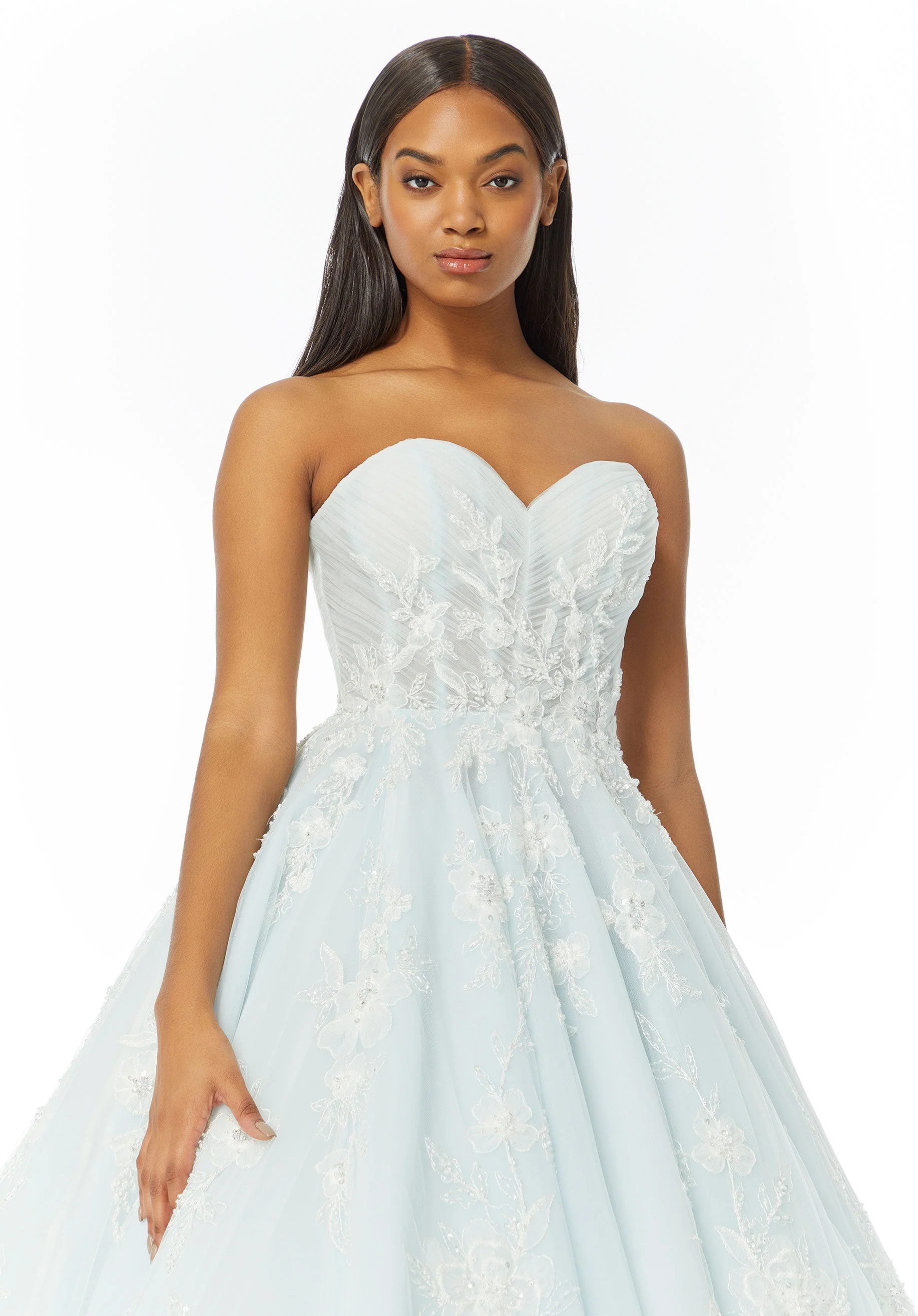 Aria Wedding Dress - Image 2
