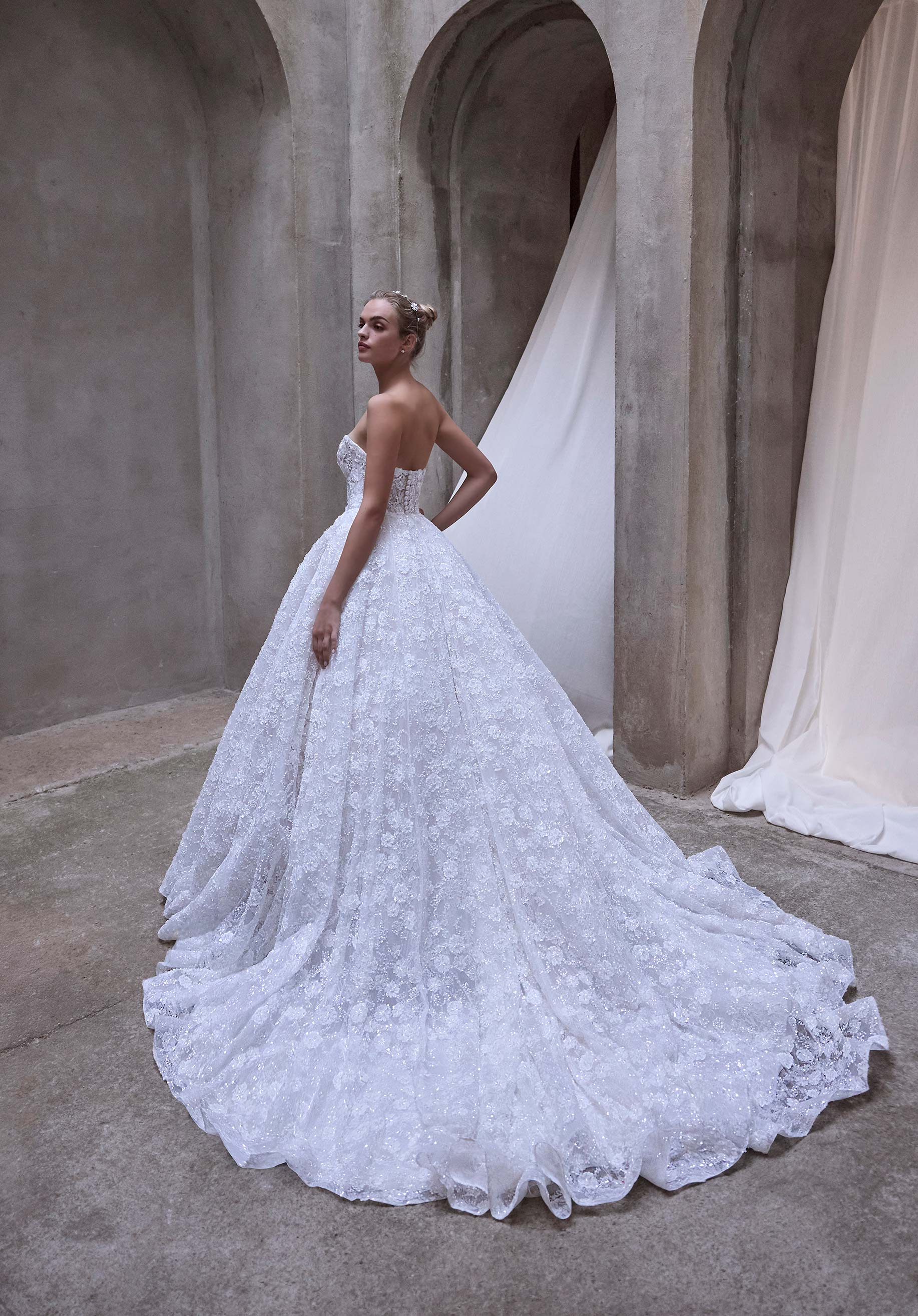Arys Wedding Dress - Image 5