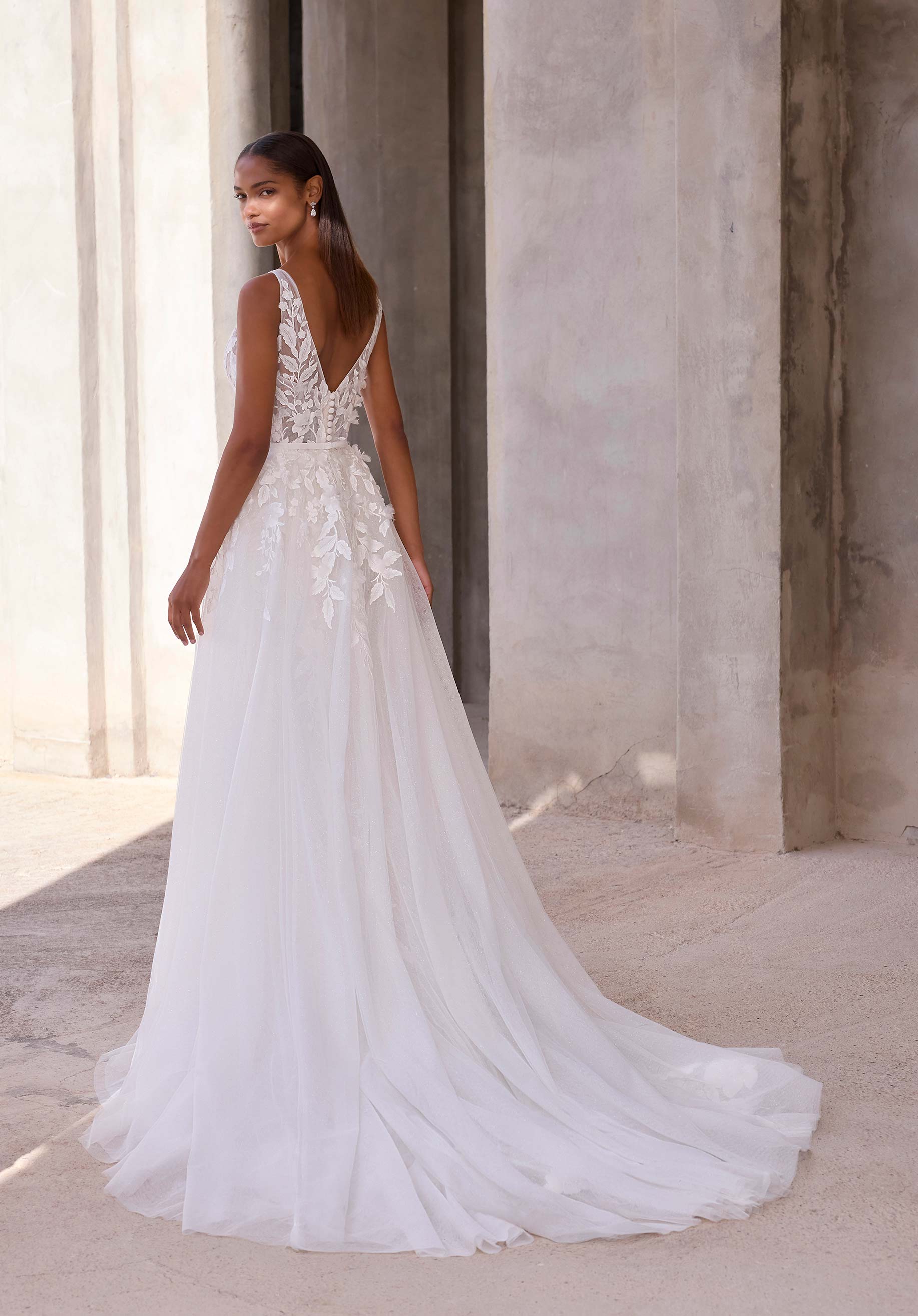Aurelia Wedding Dress - Image 2