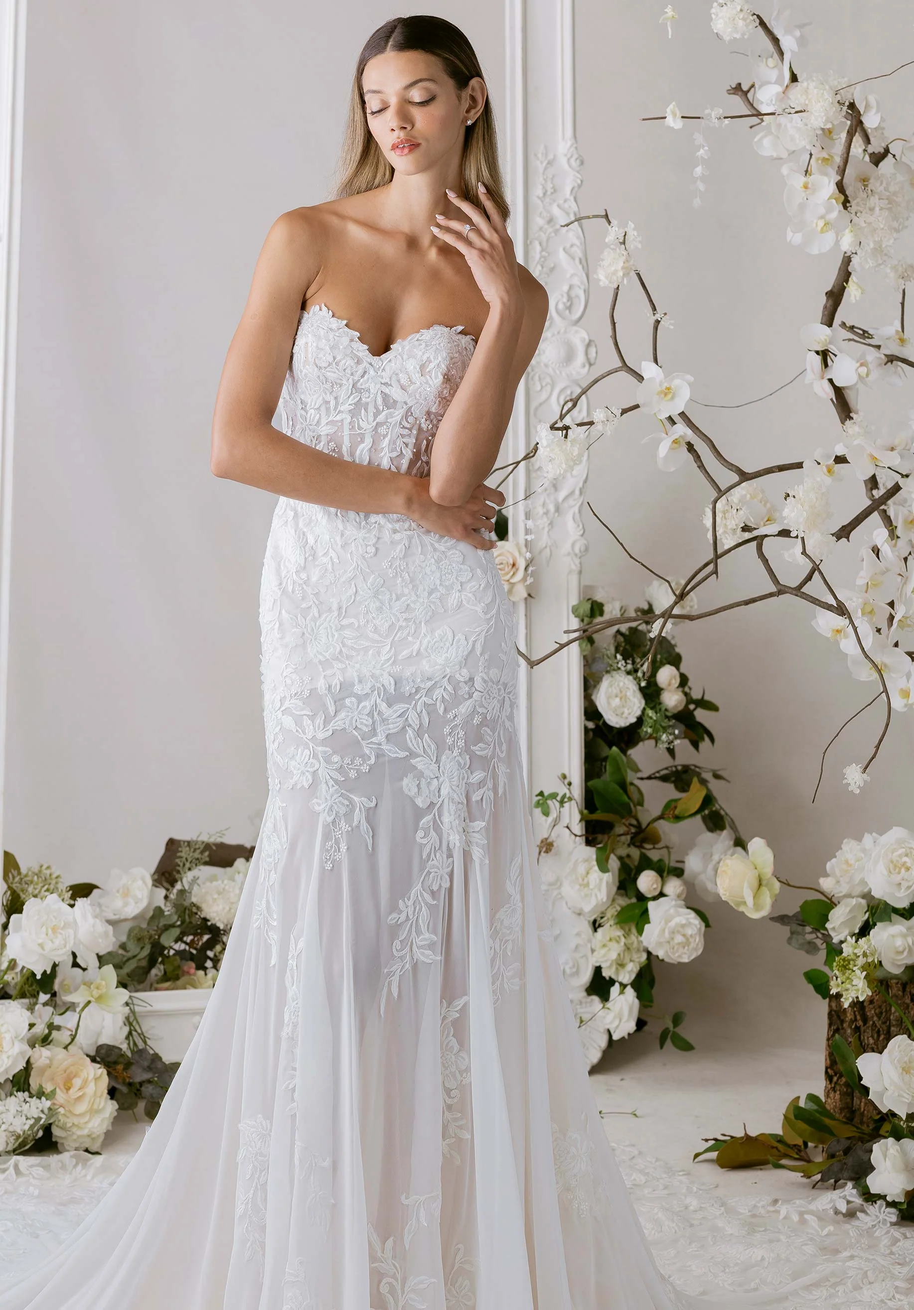 Baila Wedding Dress - Image 3