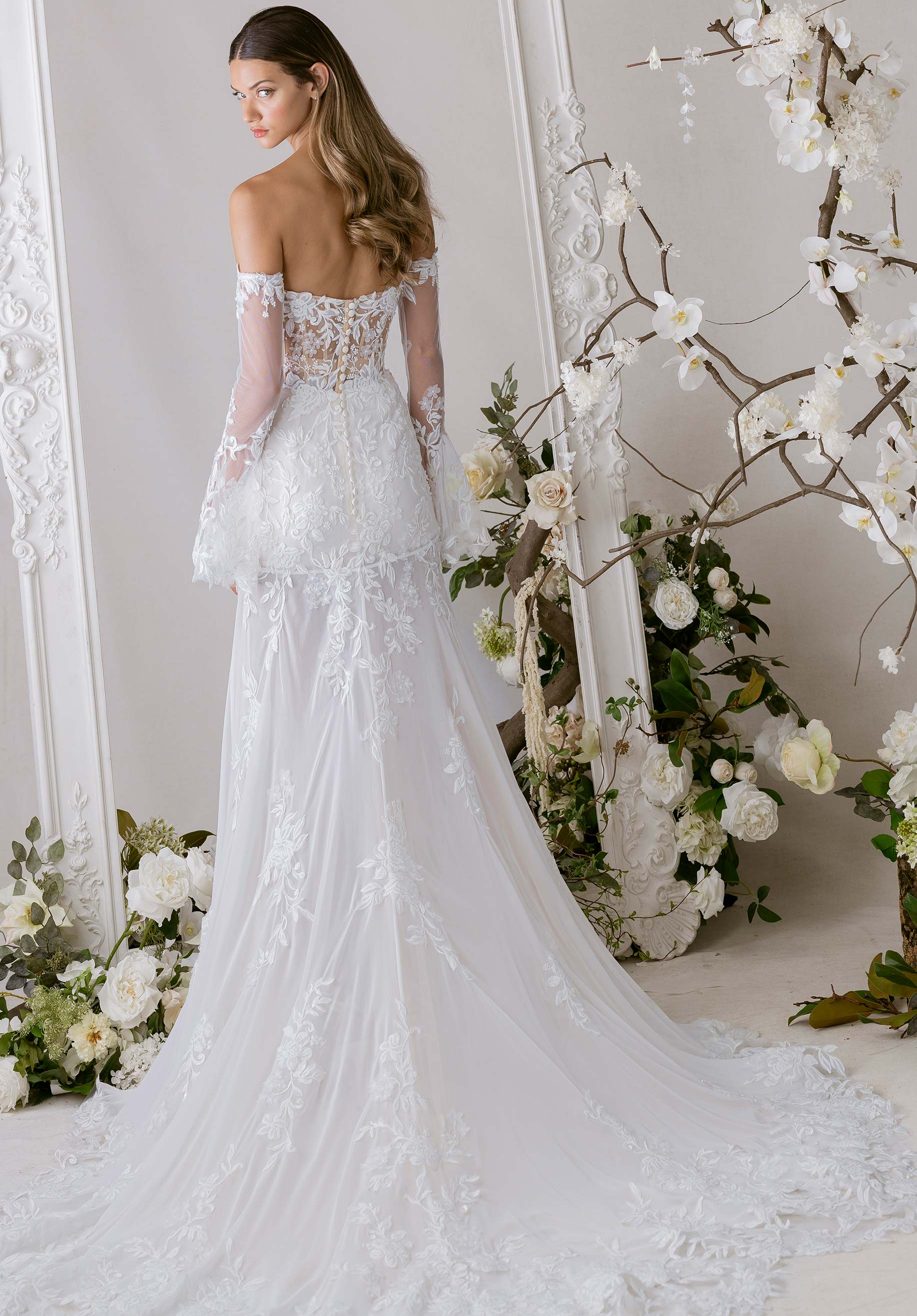 Baila Wedding Dress - Image 6