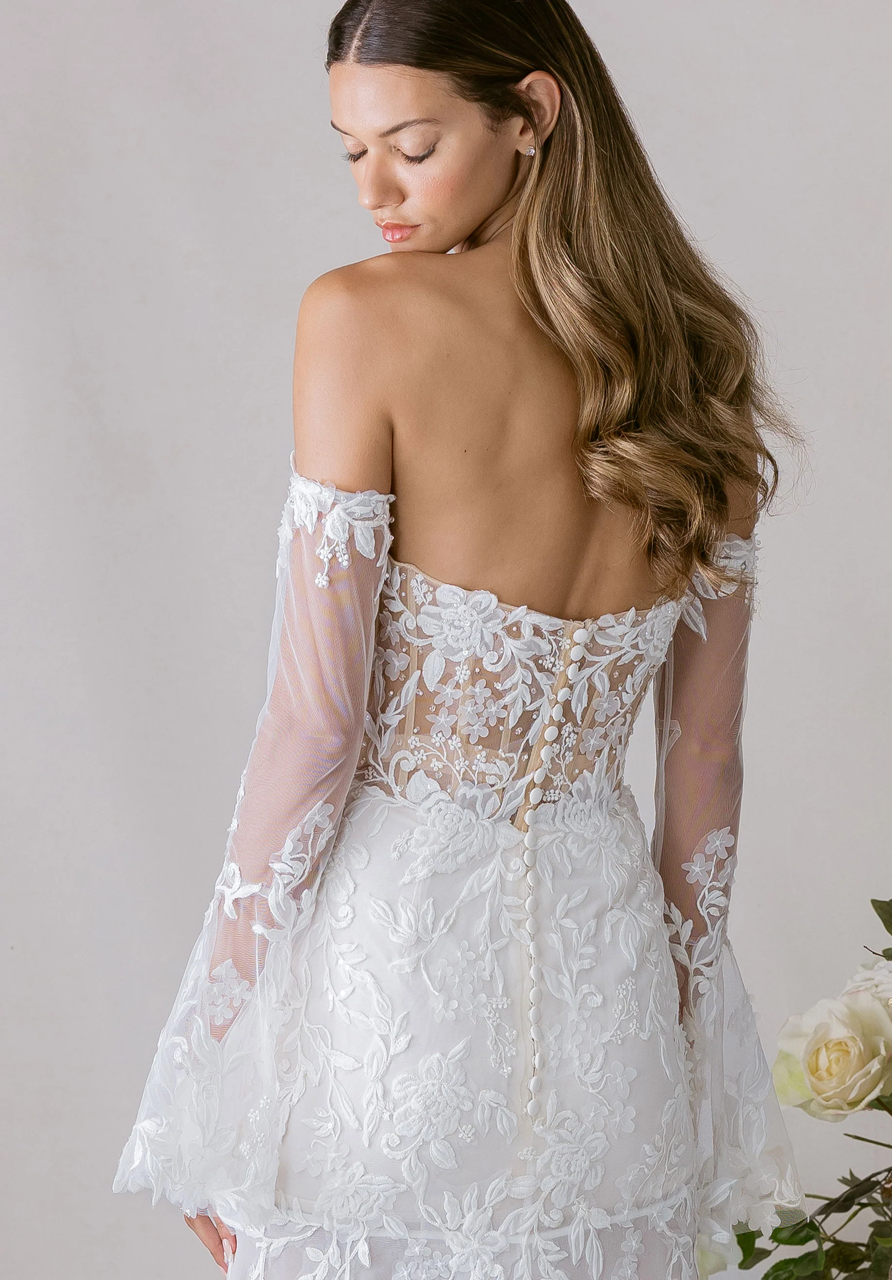 Baila Wedding Dress - Image 7