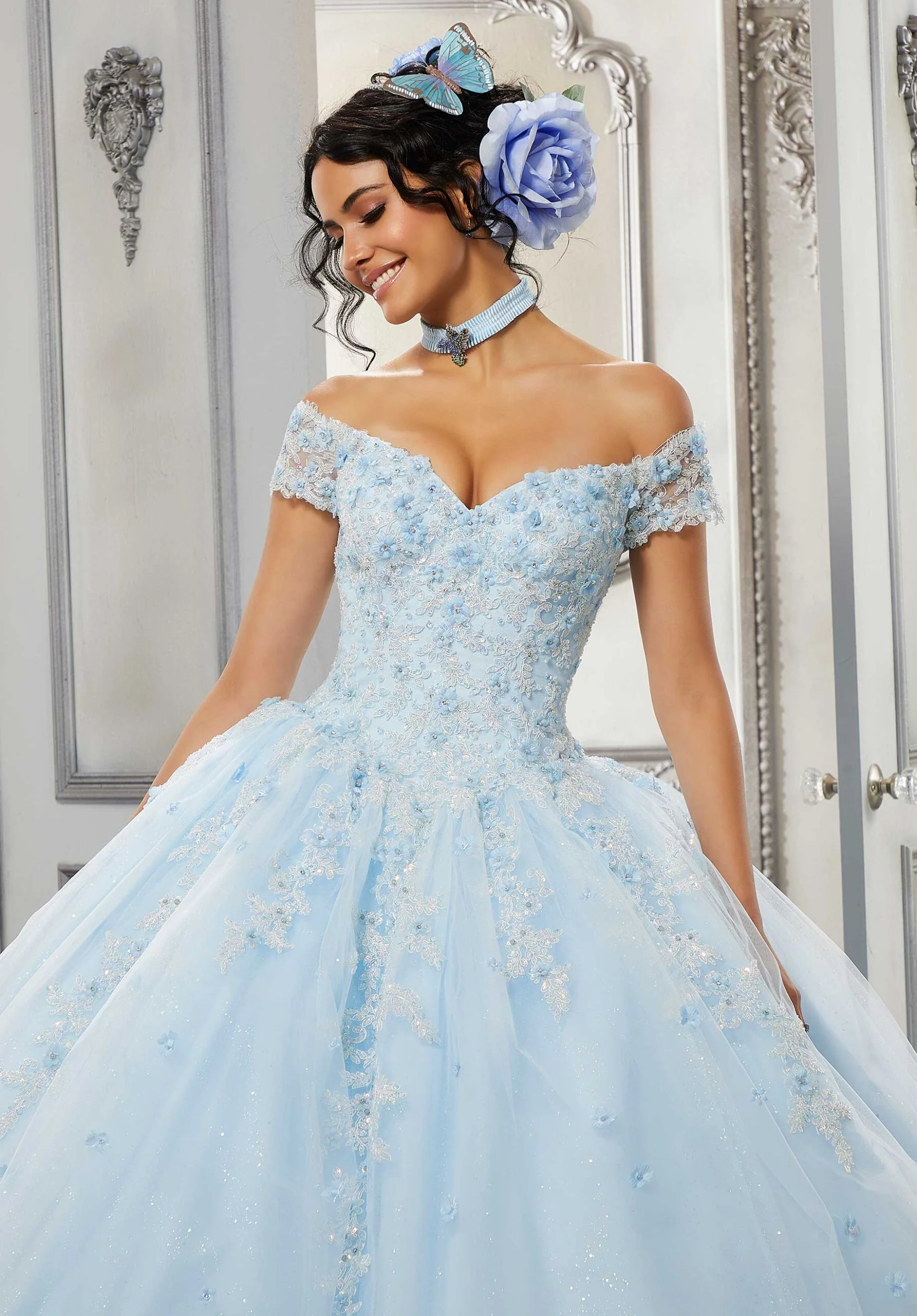 Beaded Lace and Sparkle Tulle Quinceañera Dress - Image 2