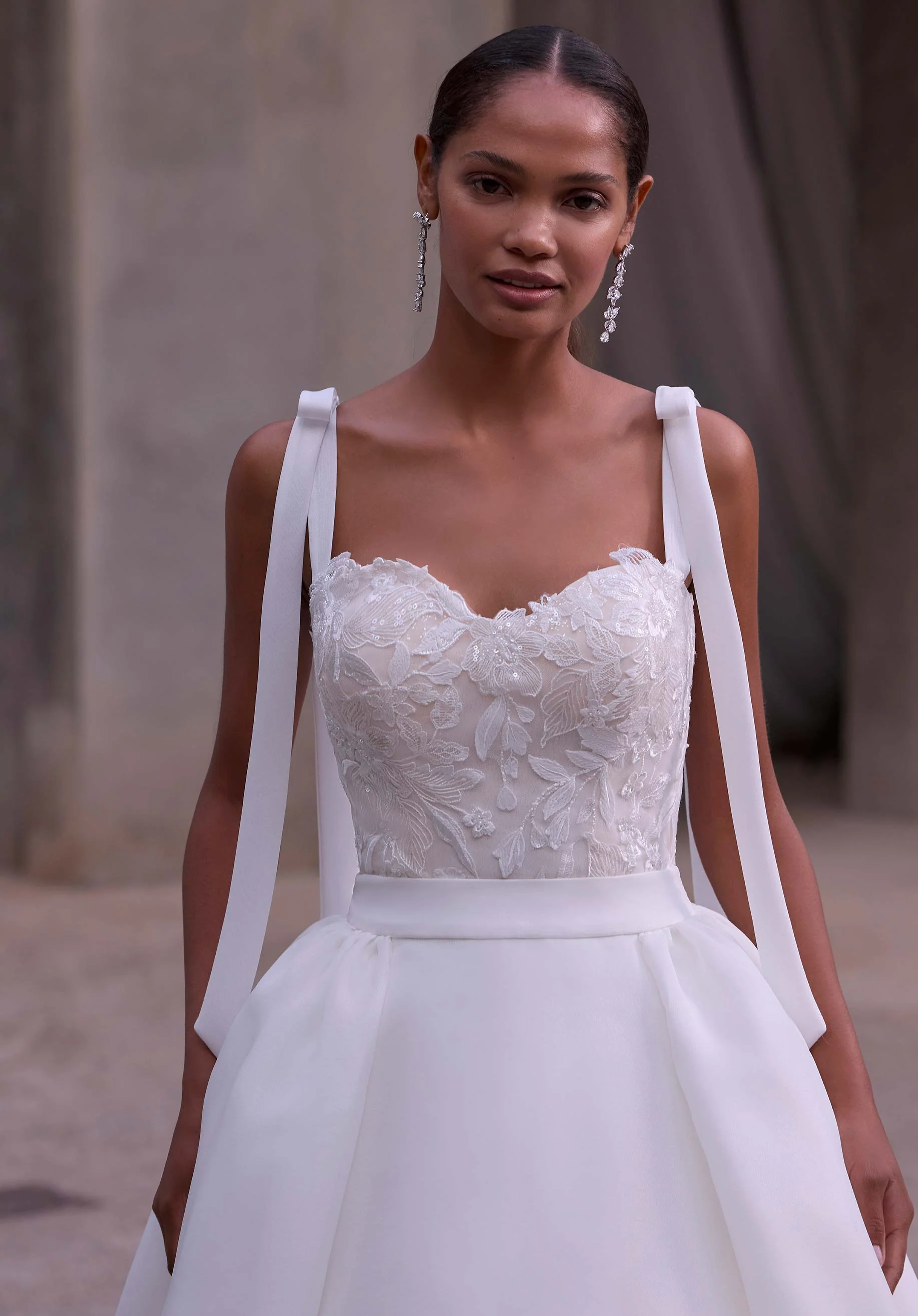 Berenice Wedding Dress - Image 2