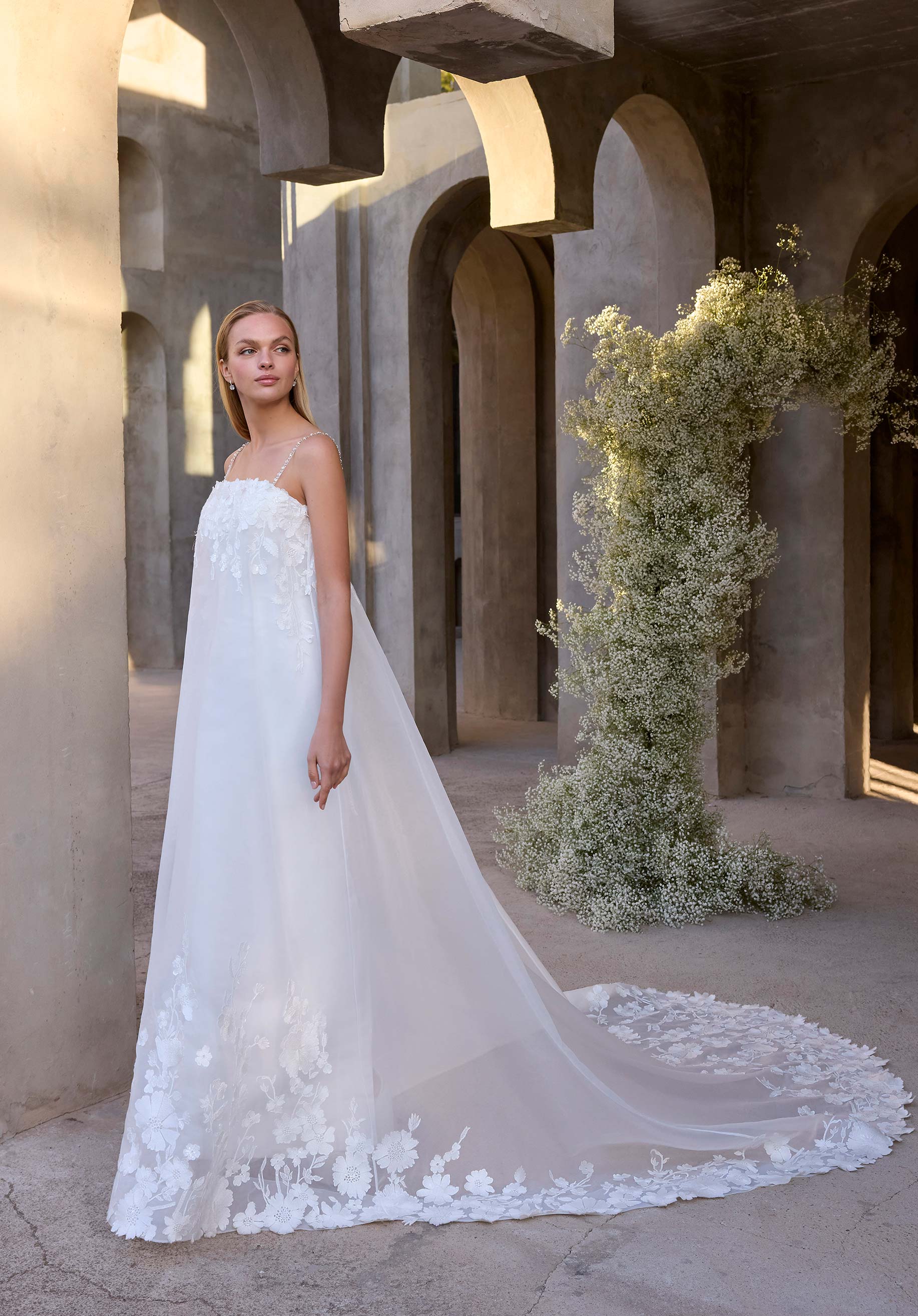 Calandra Wedding Dress - Image 2