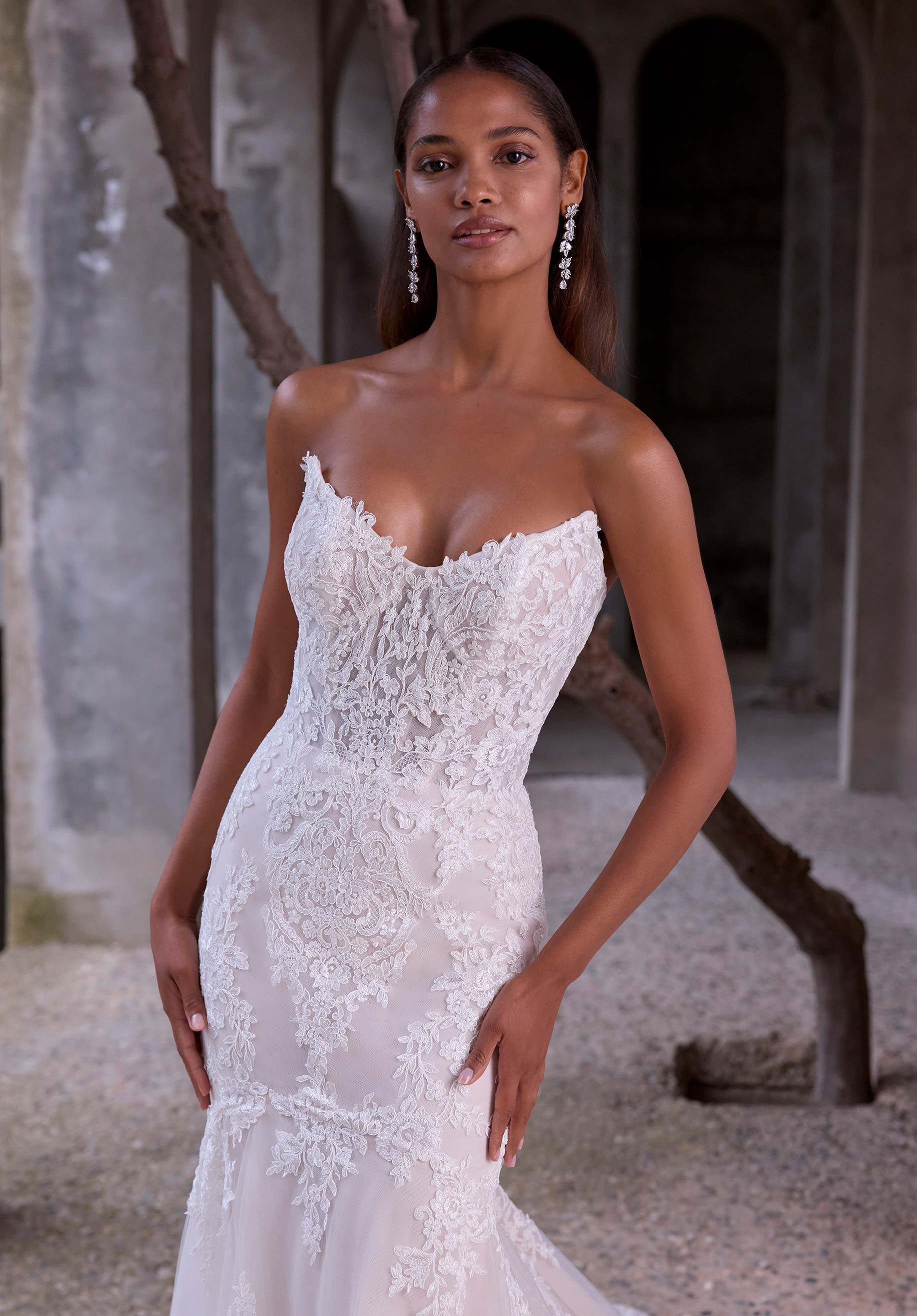 Calista Wedding Dress - Image 2
