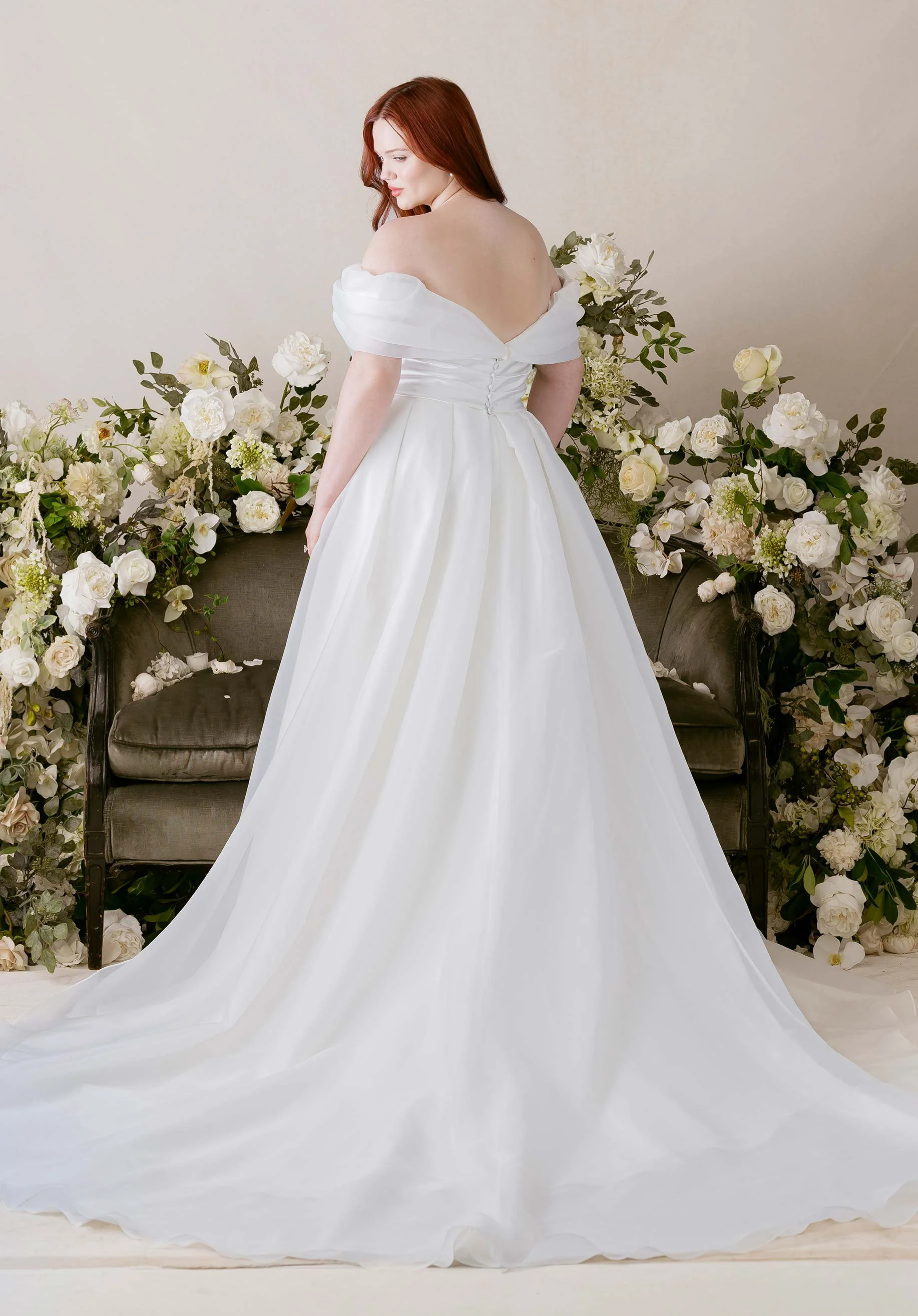 Canna Wedding Dress - Image 6