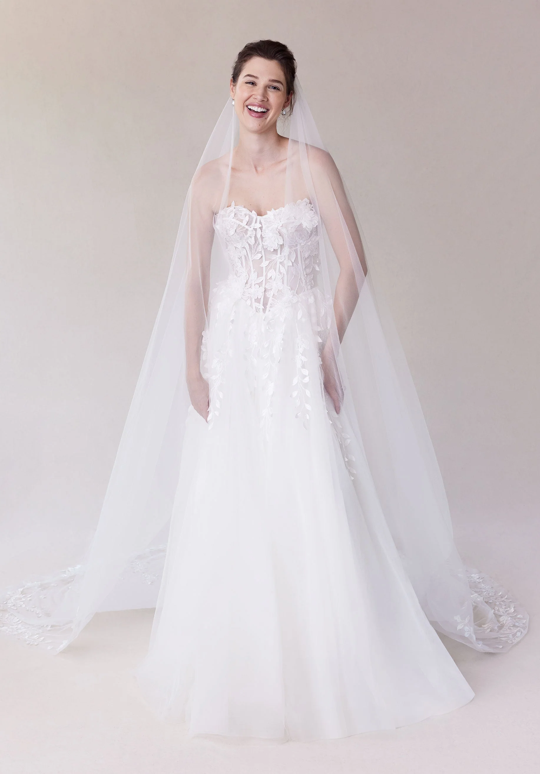 Cathedral Length Three Dimensional Floral Tulle Veil - Image 8