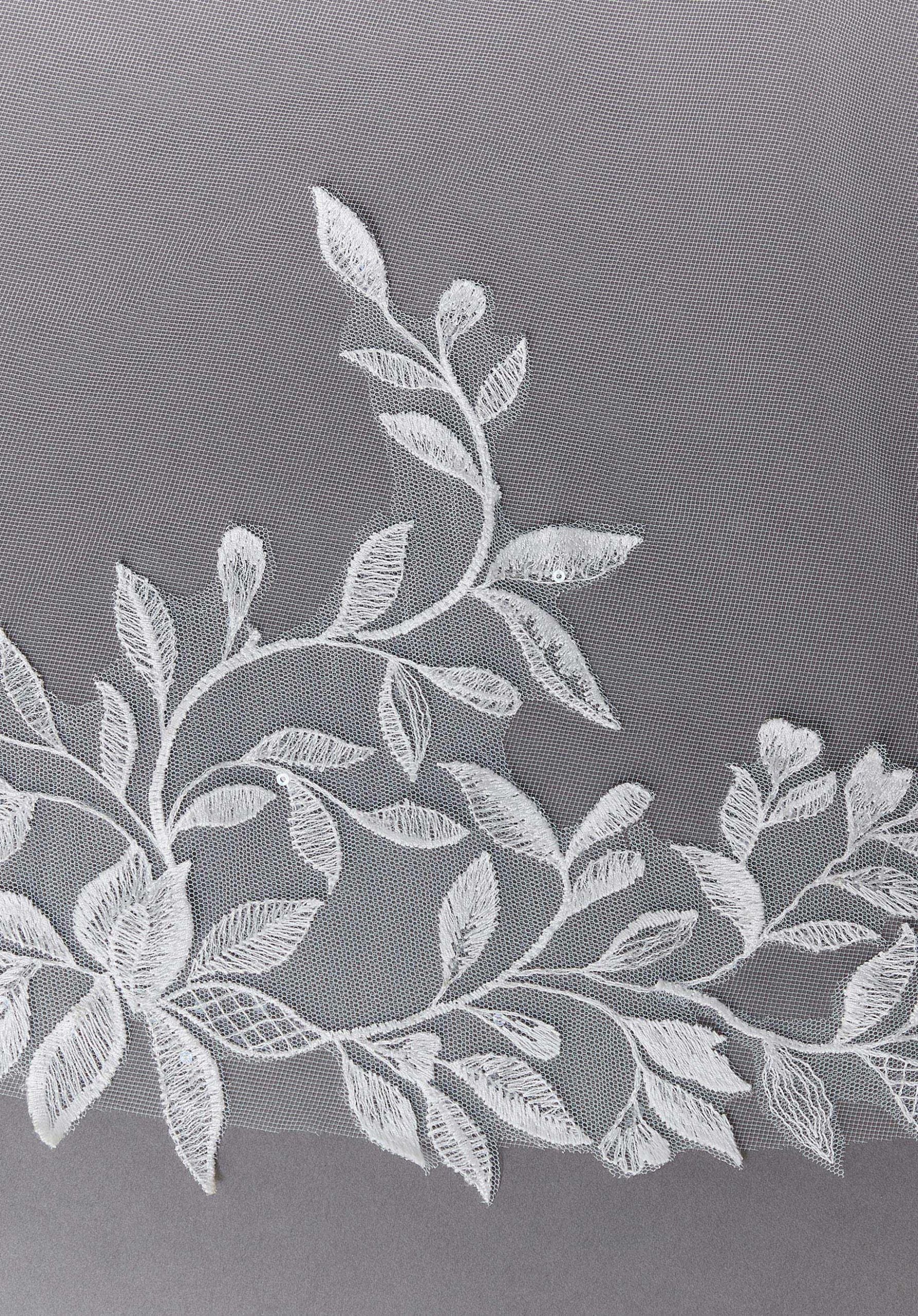 Cathedral Veil with Leafy Lace - Image 2