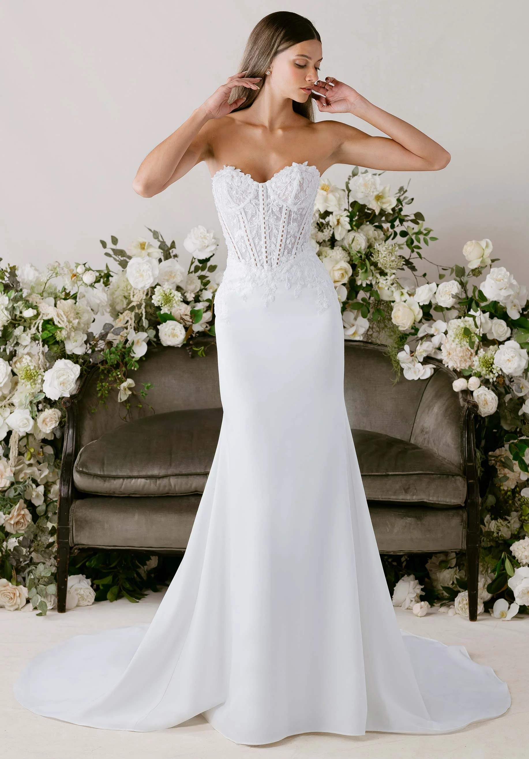 Clara Wedding Dress - Image 4