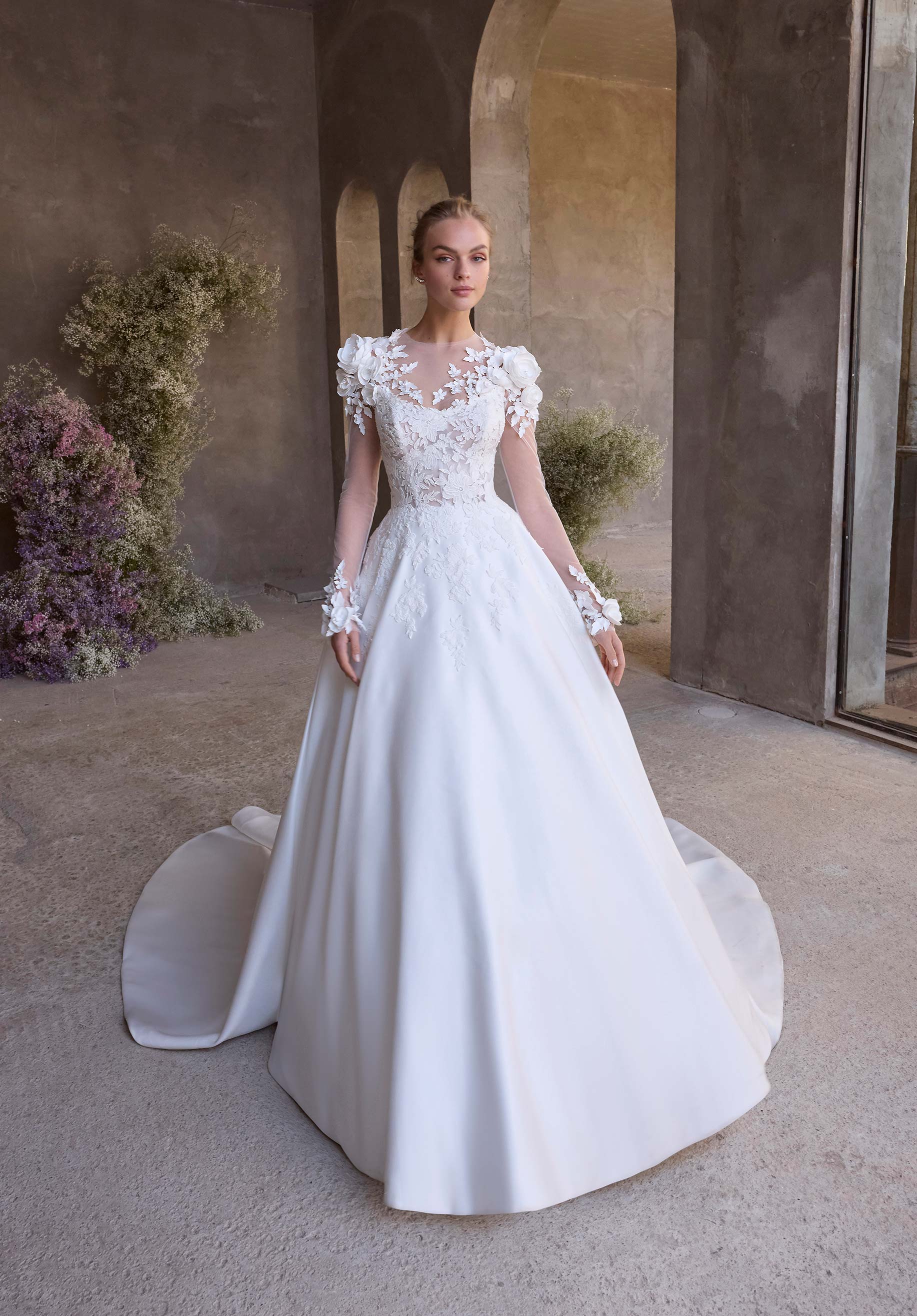 Clio Wedding Dress - Image 3