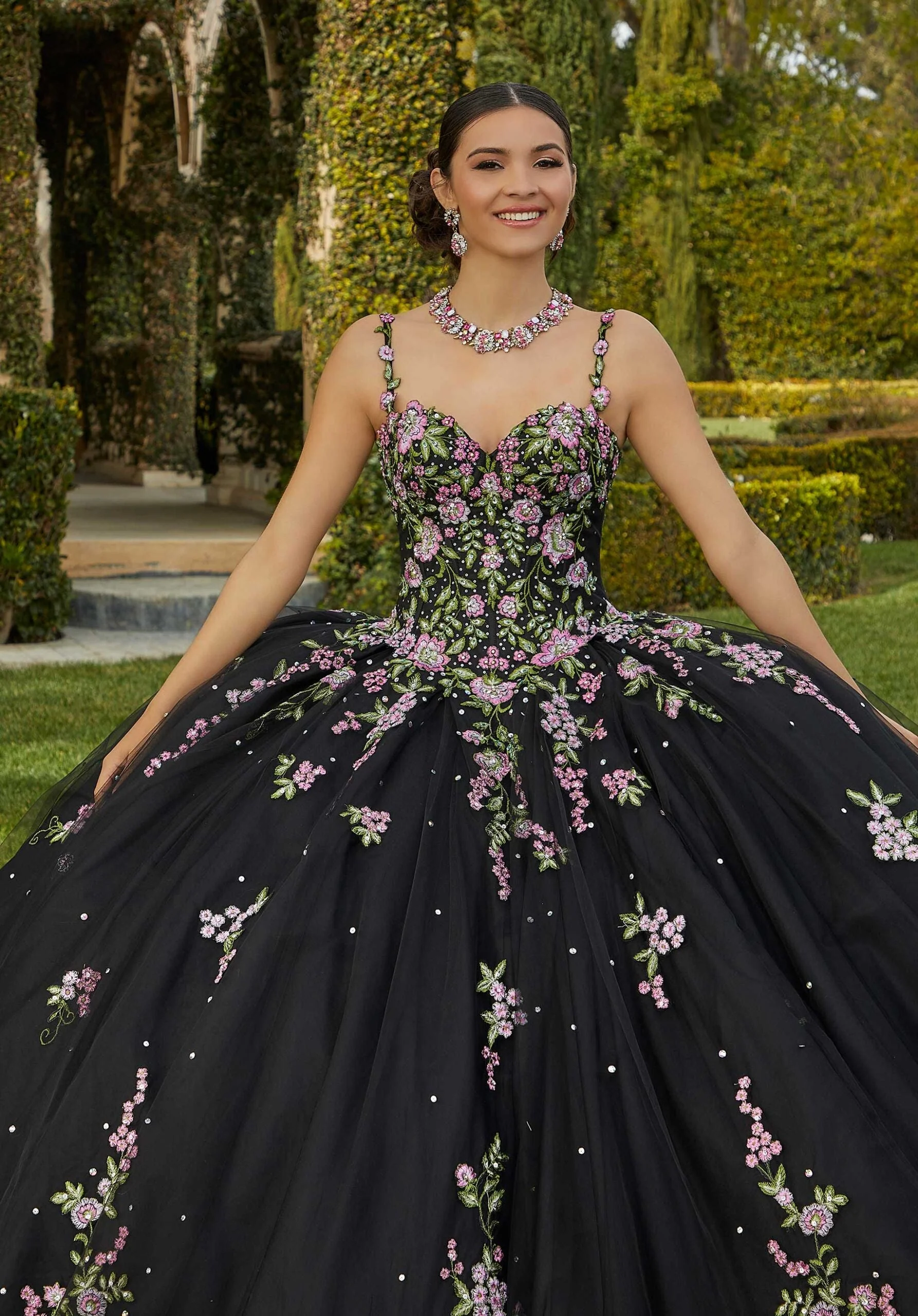 Crystal Beaded Contrasting Embroidered Quniceañera Dress - Image 2