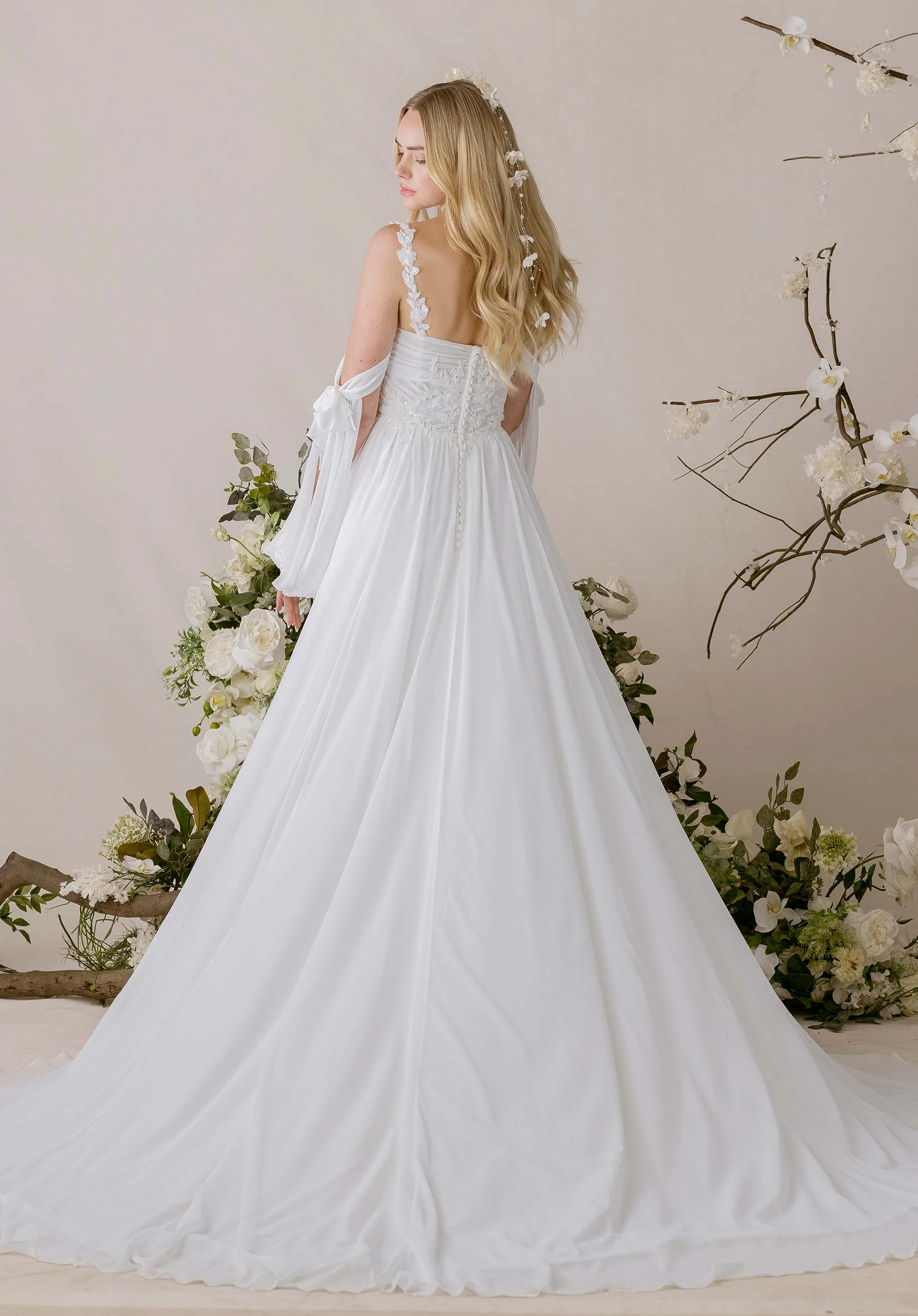Cyn Wedding Dress - Image 4