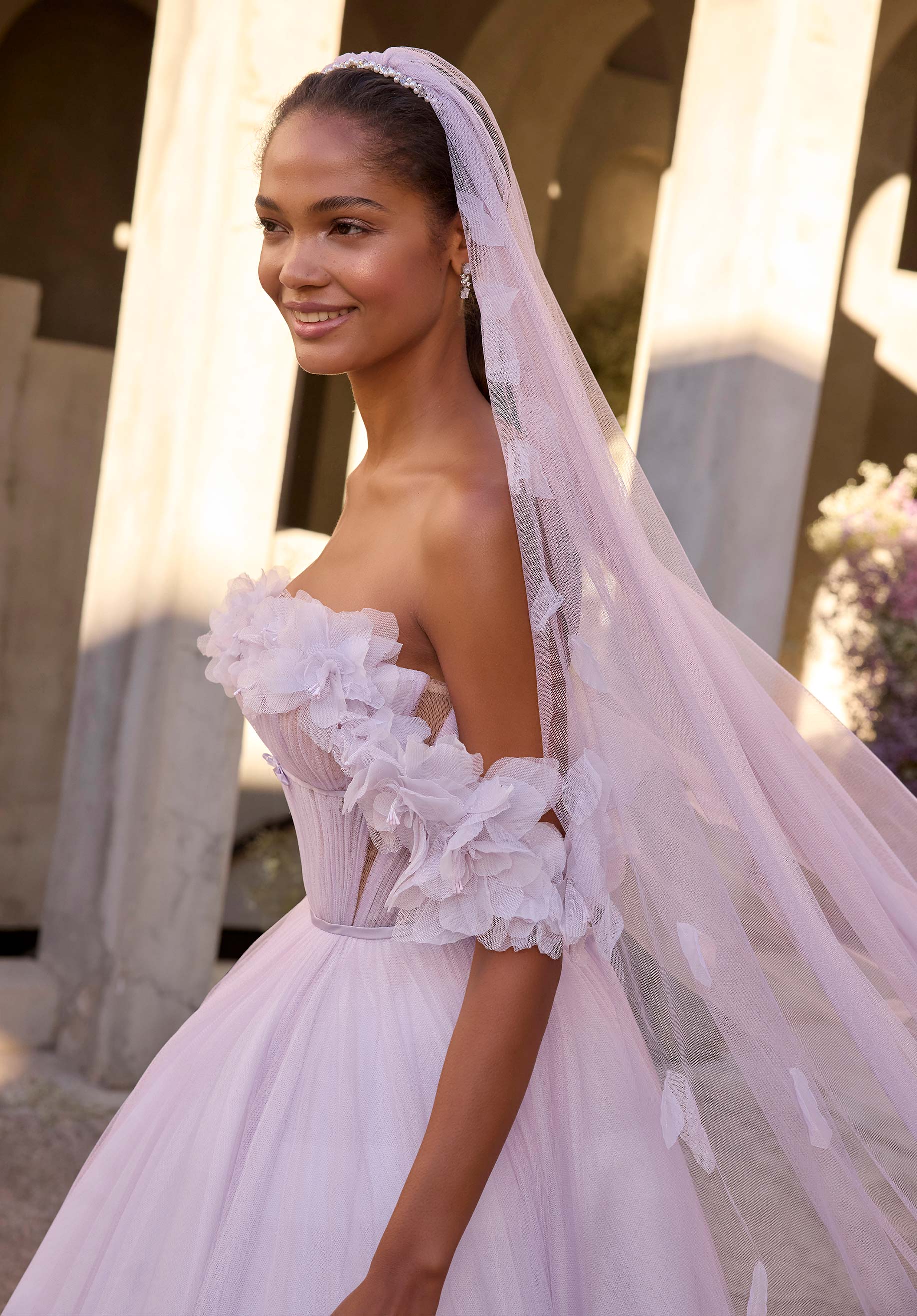 Daphne Wedding Dress - Image 10