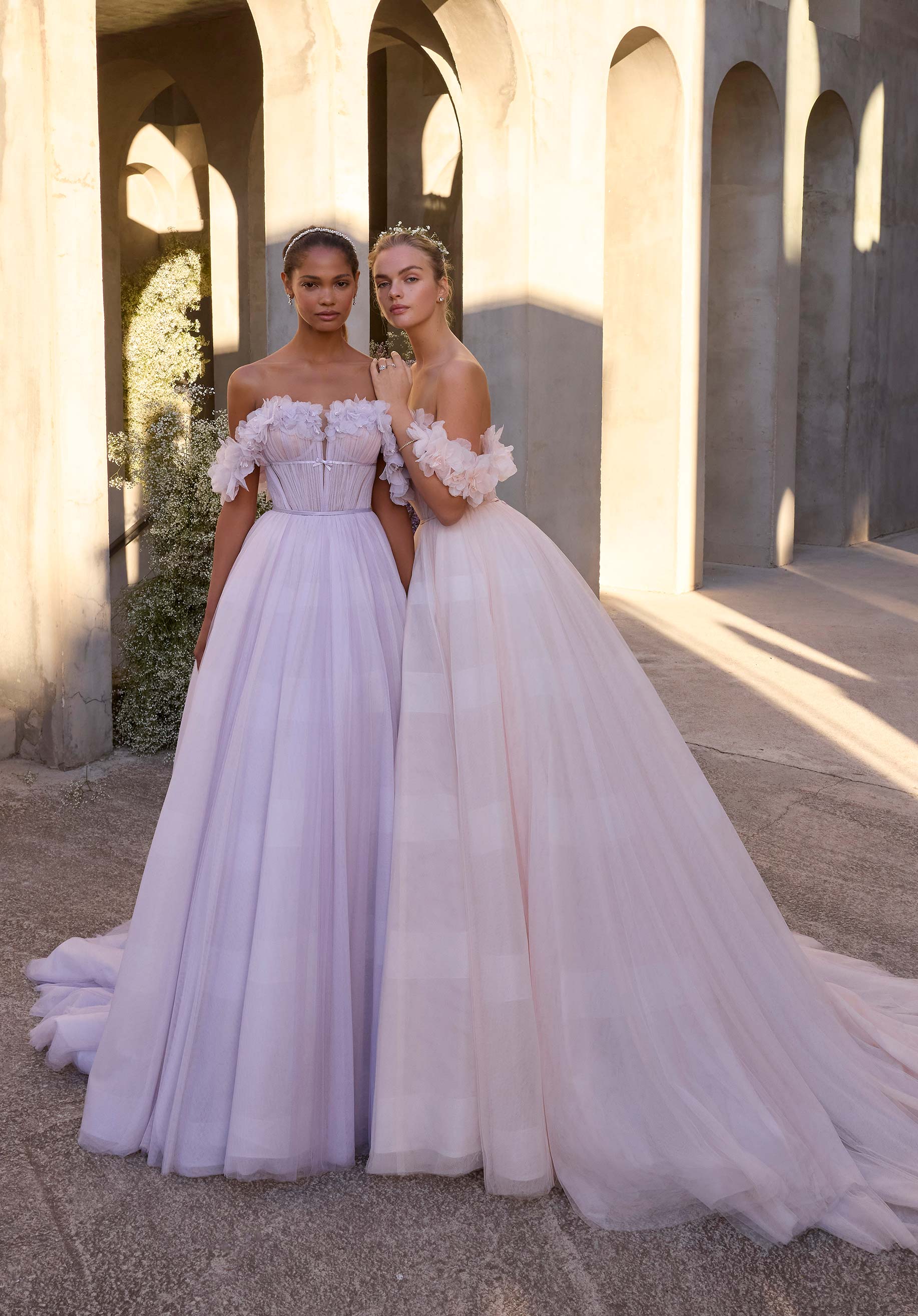 Daphne Wedding Dress - Image 6