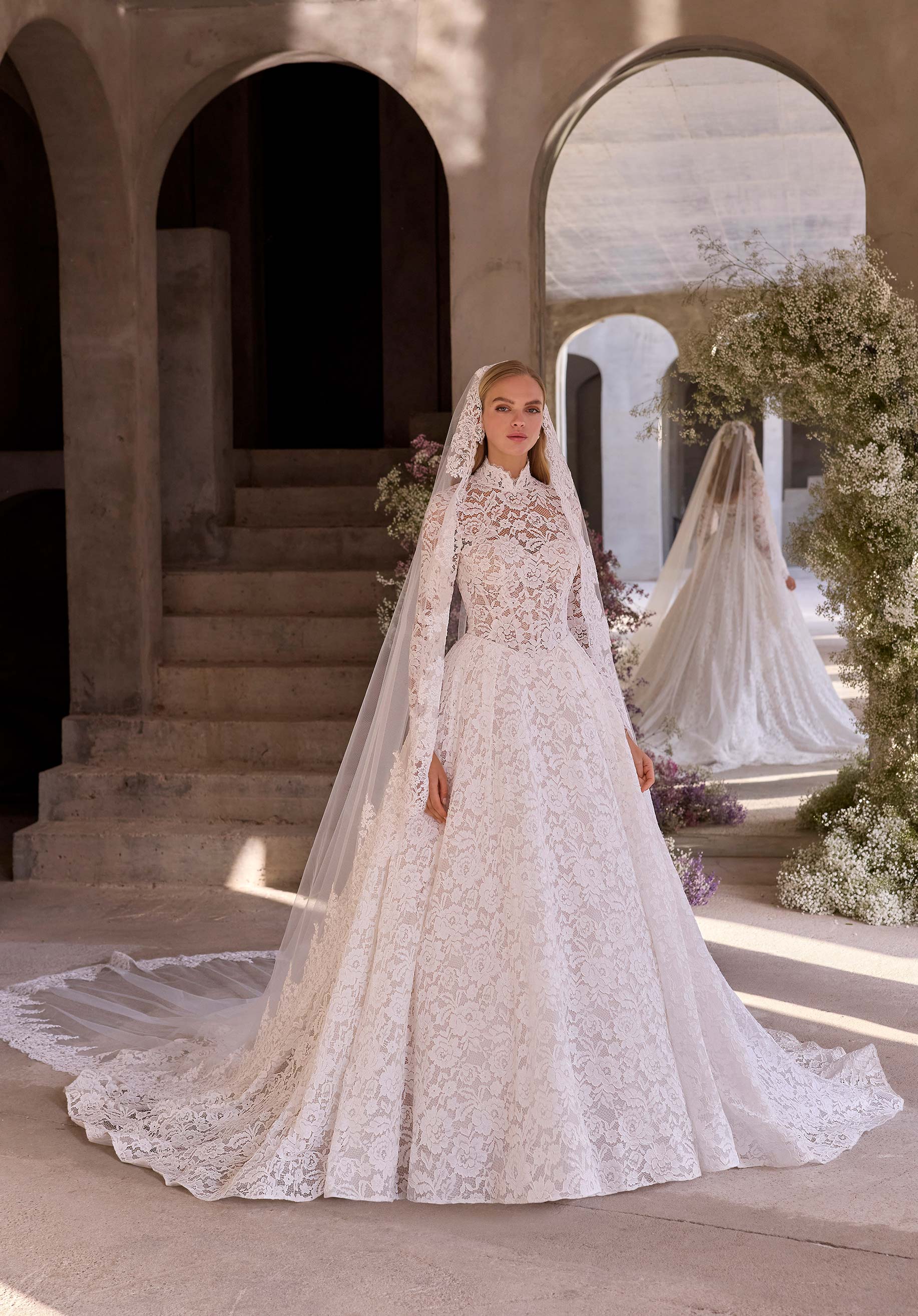 Delia Wedding Dress - Image 4