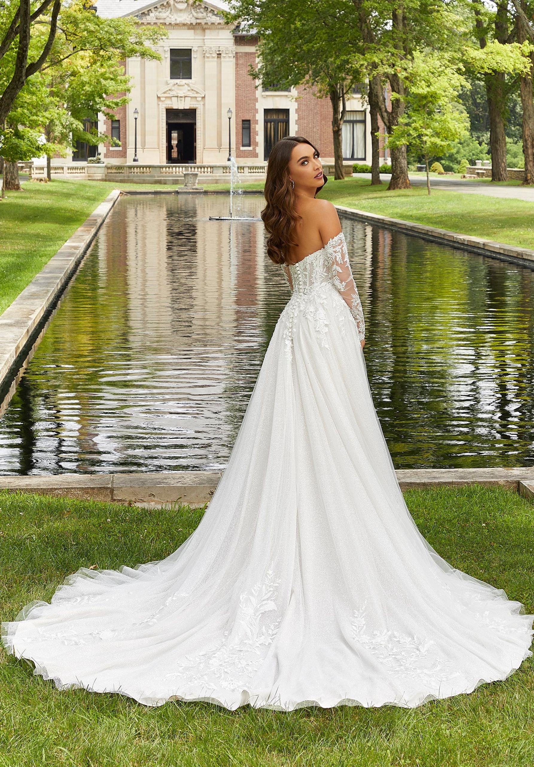Dominique Wedding Dress - Image 4
