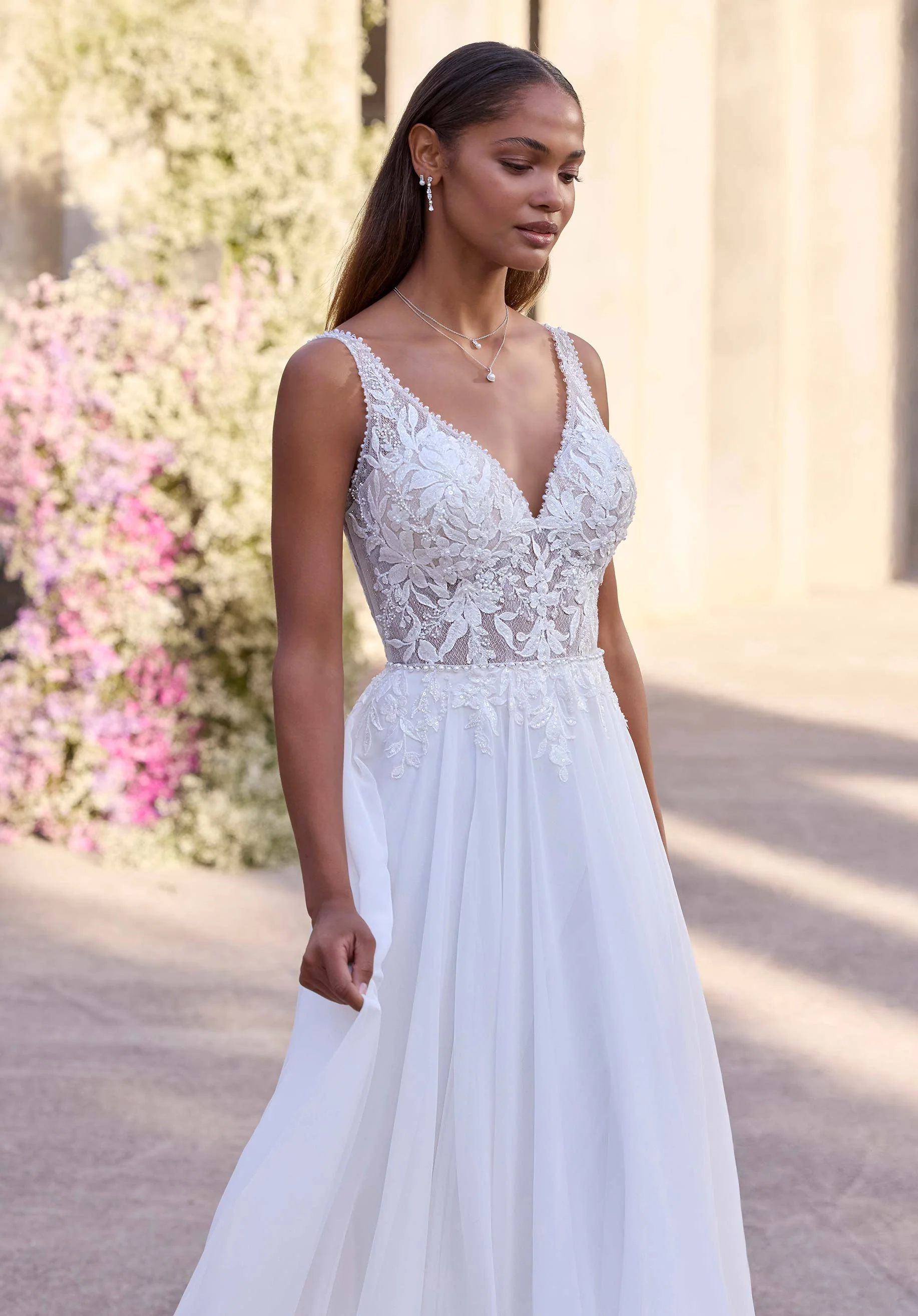 Dria Wedding Dress - Image 2
