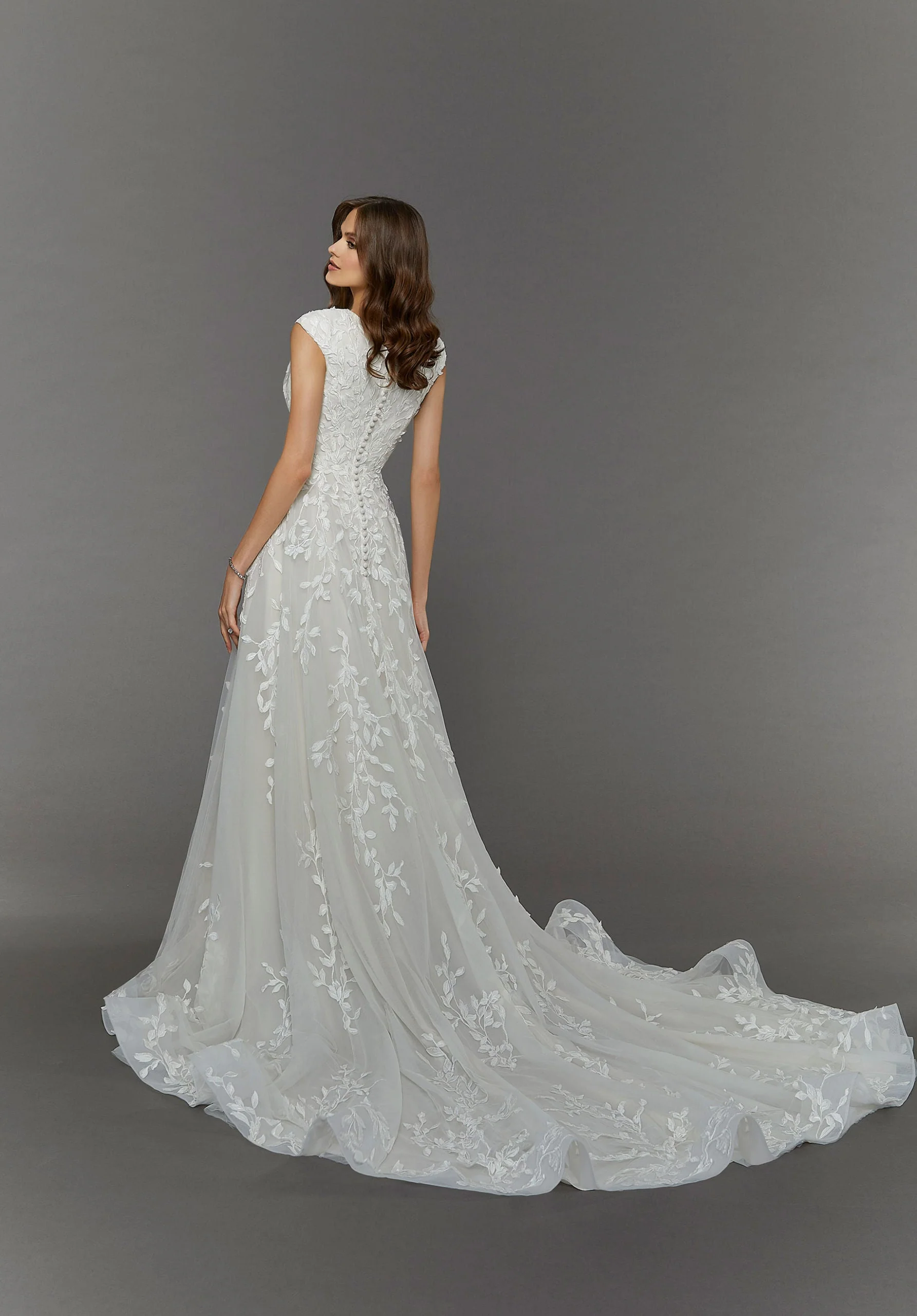 Eleanor Wedding Dress - Image 3
