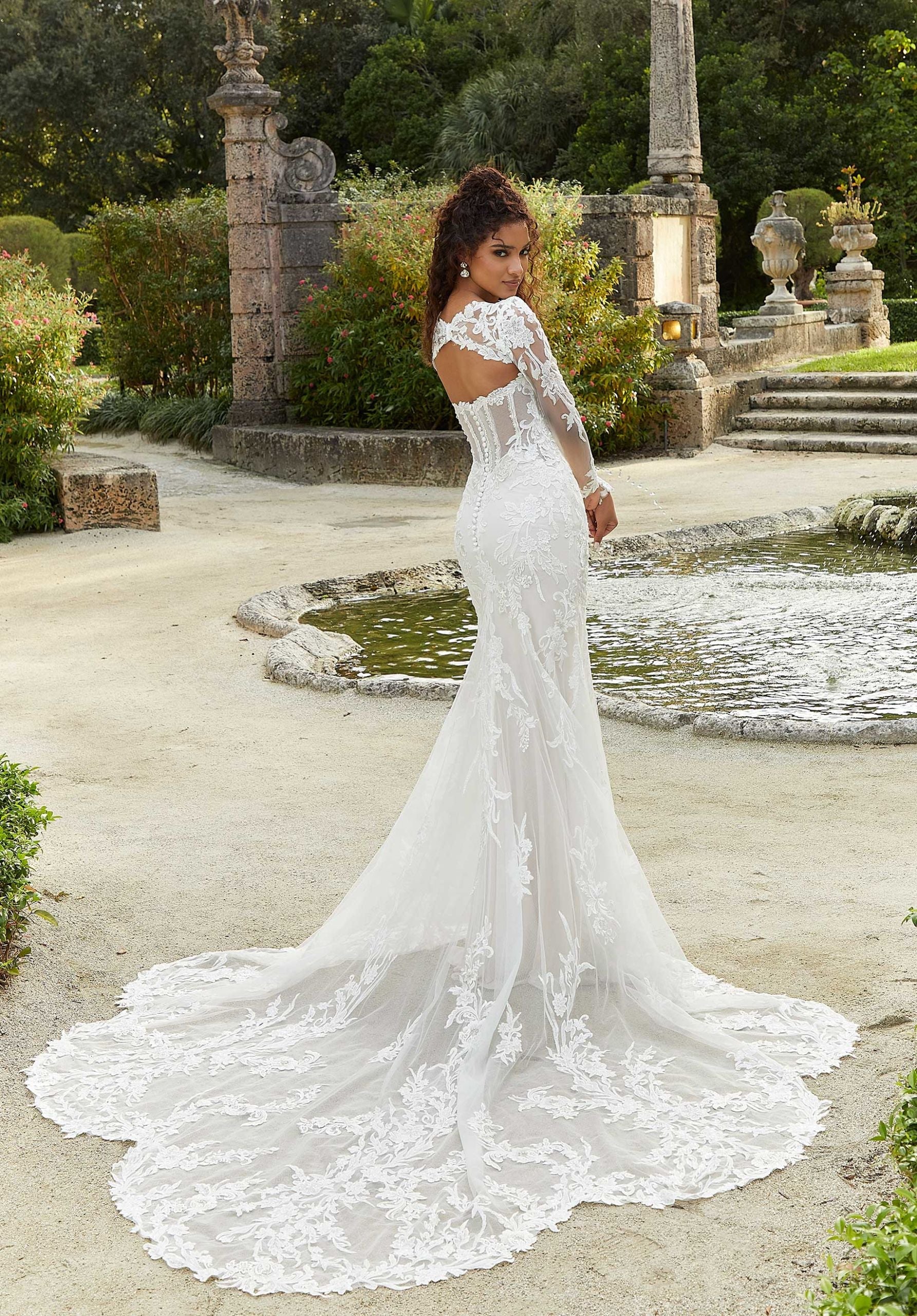 Fabrizia Wedding Dress - Image 4