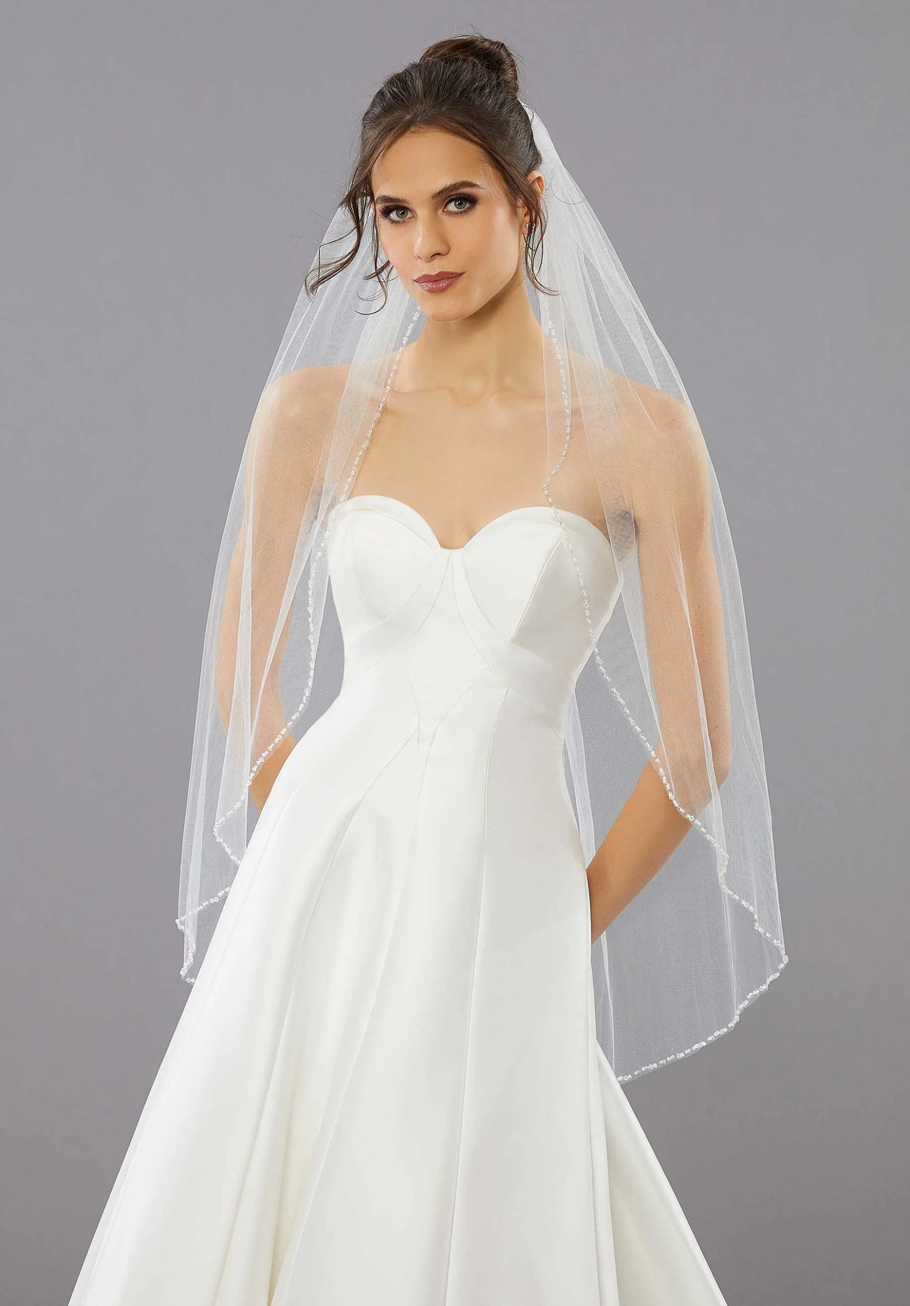 Fingertip Sparkle Veil with Crystals and Pearls