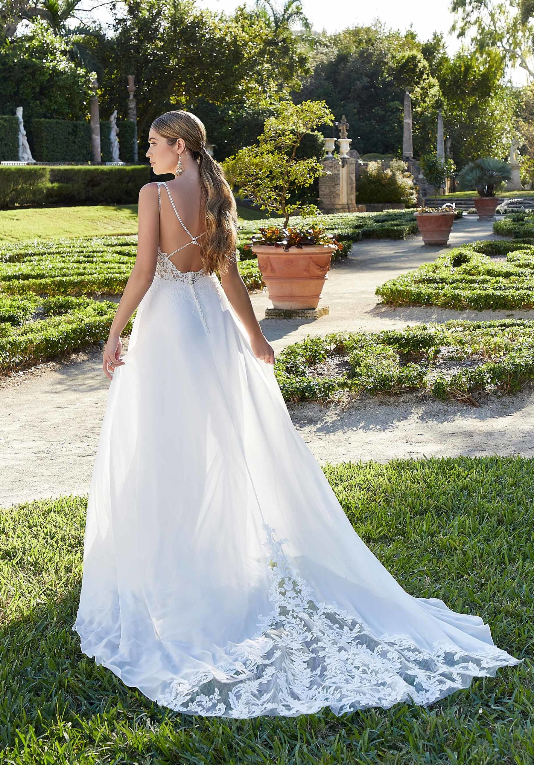 Finley Wedding Dress - Image 4