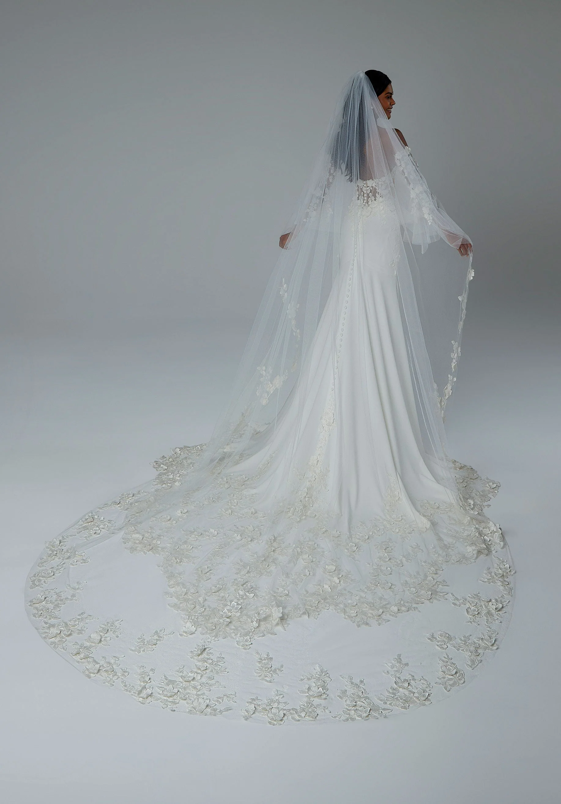 Floral Lace Appliqués on Tulle Veil - Image 2