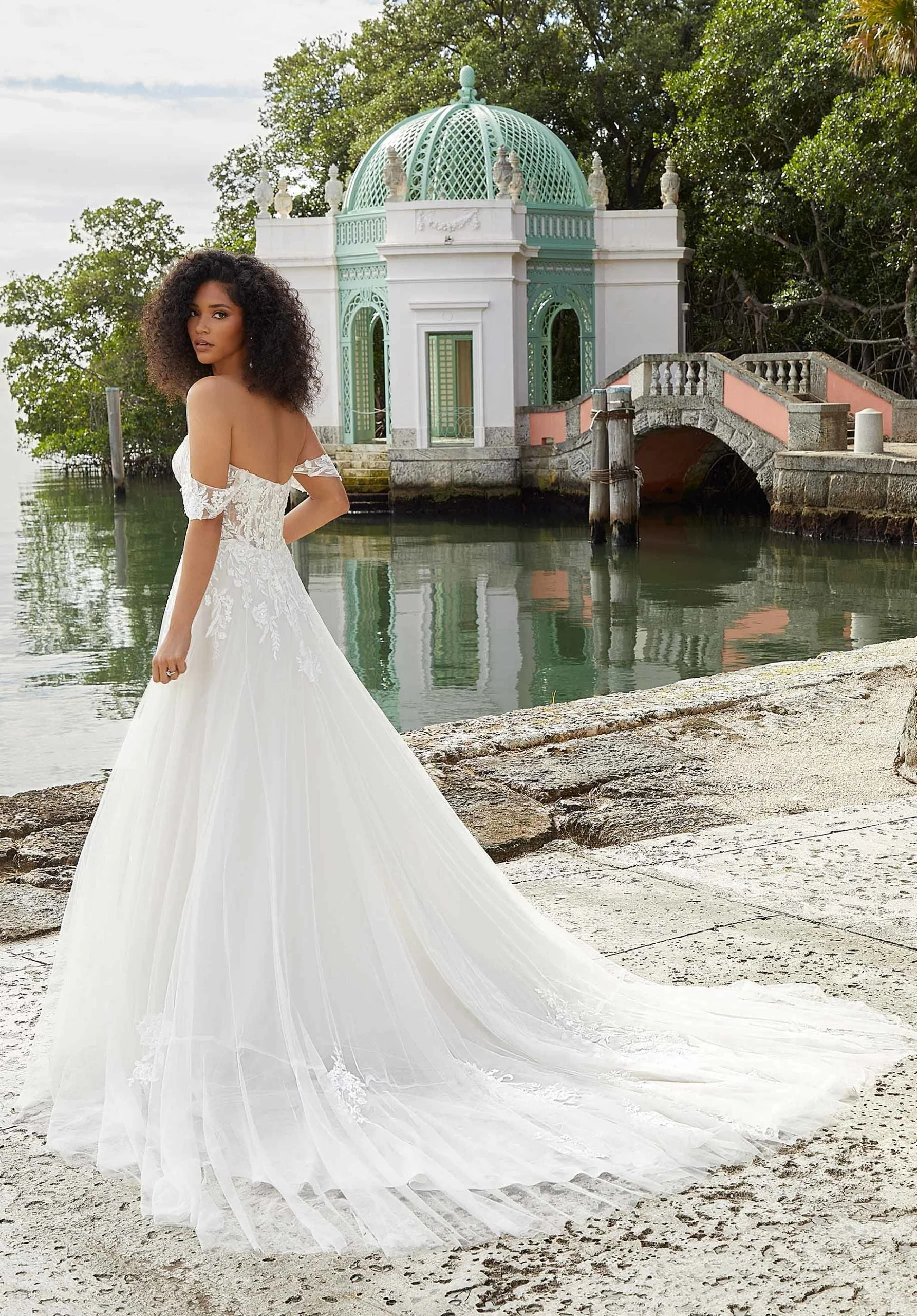 Florina Wedding Dress - Image 4