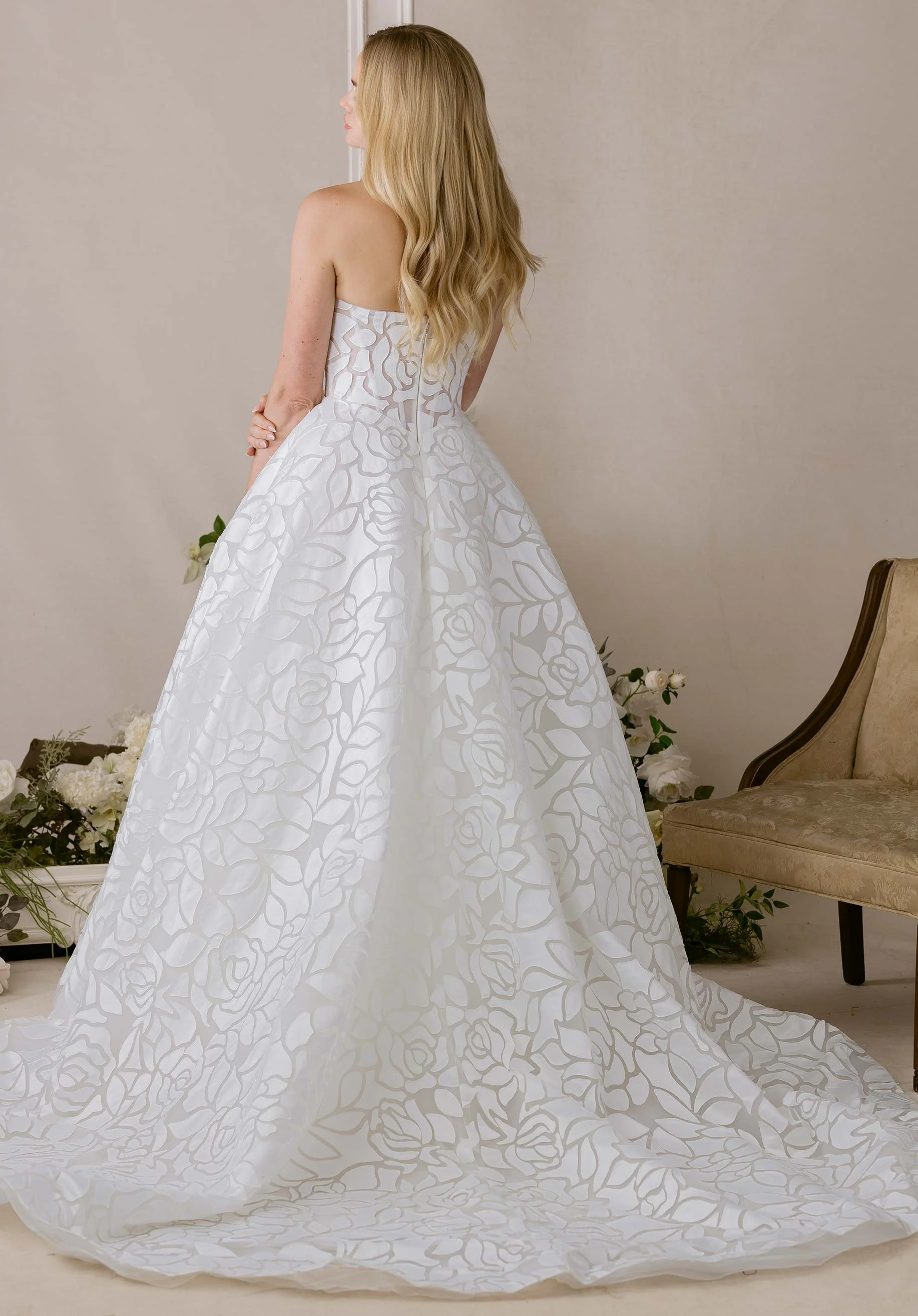 Florine Wedding Dress - Image 3
