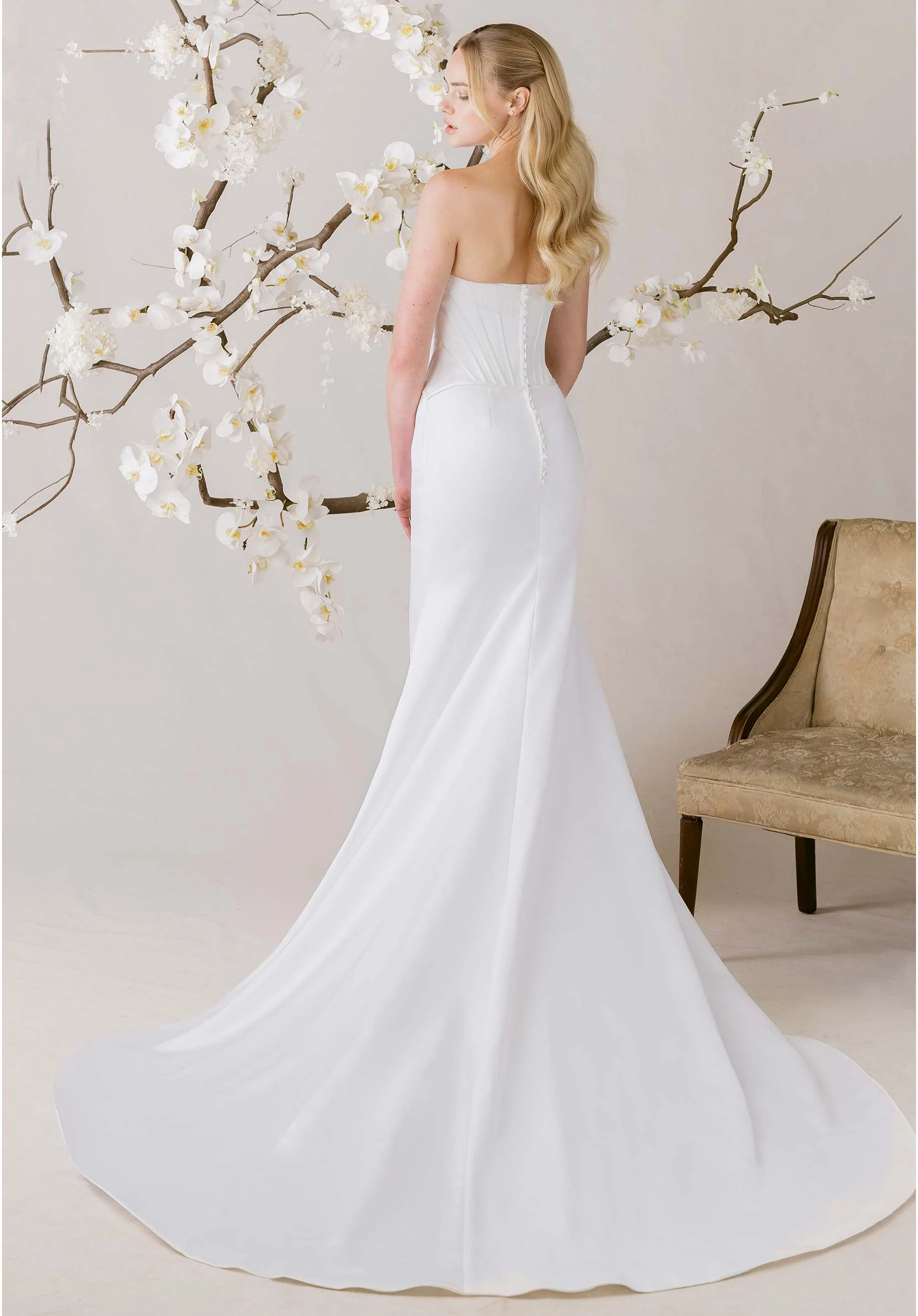 Fouetté Wedding Dress - Image 5