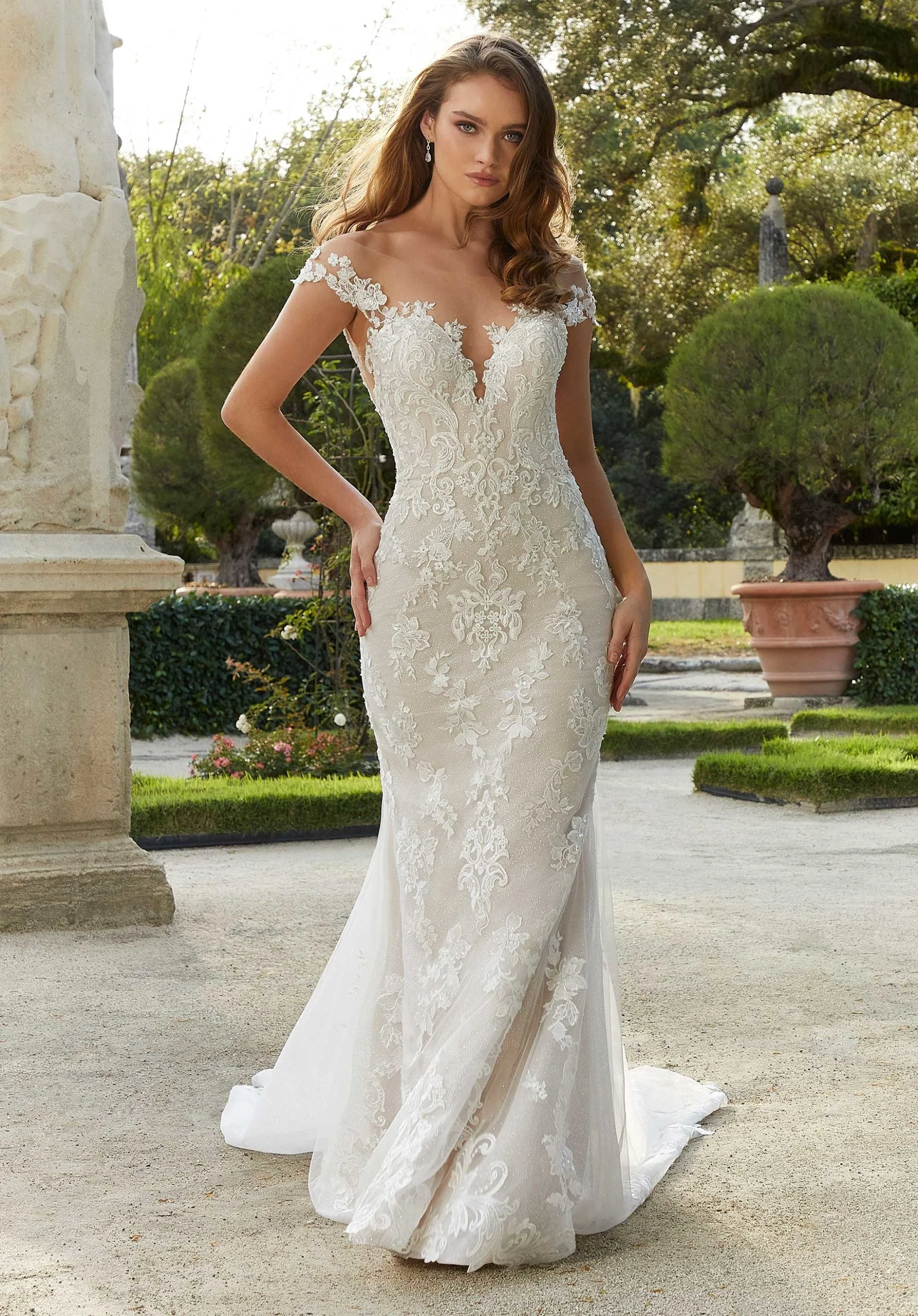 Francesca Wedding Dress - Image 4