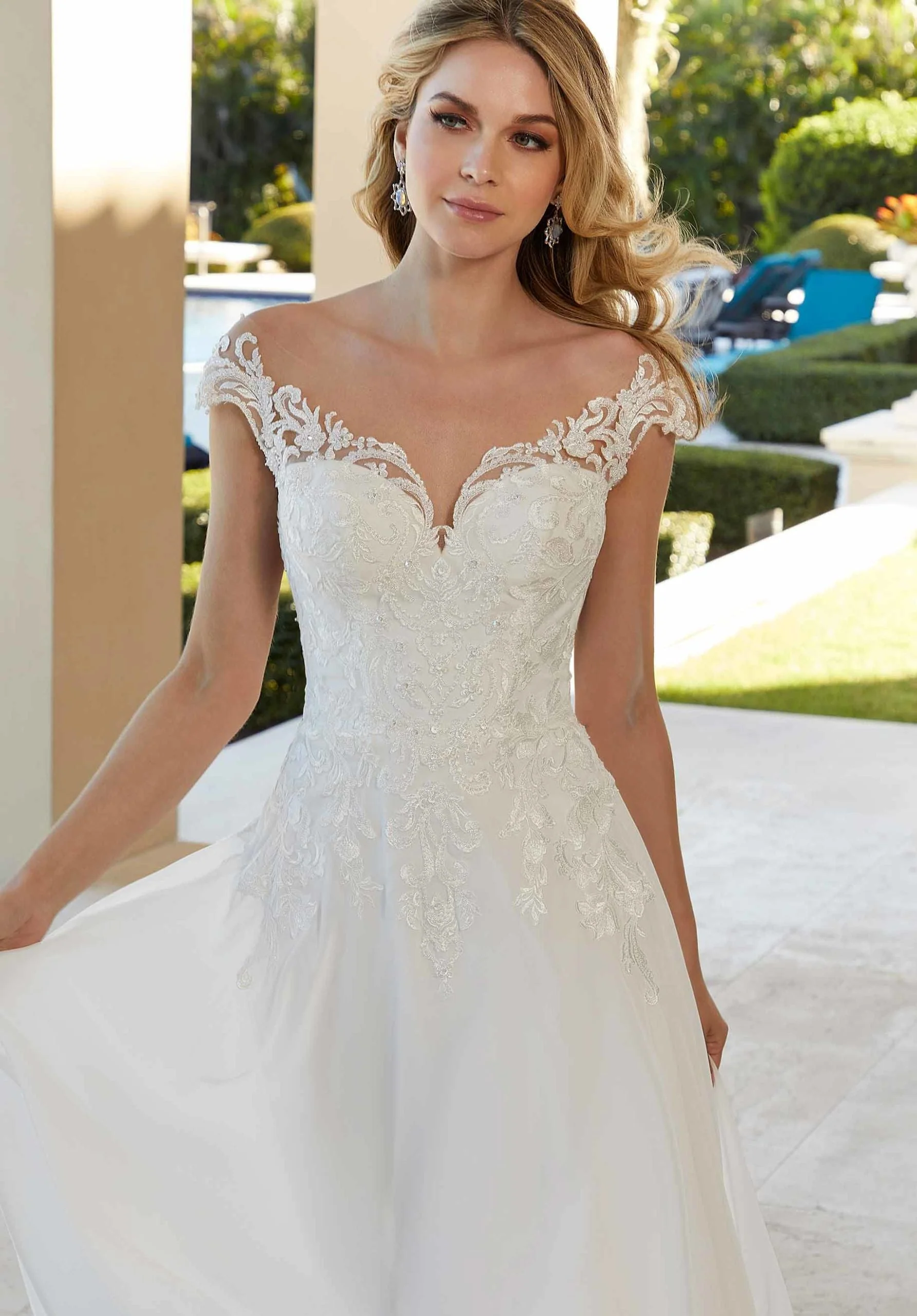 Francia Wedding Dress - Image 2