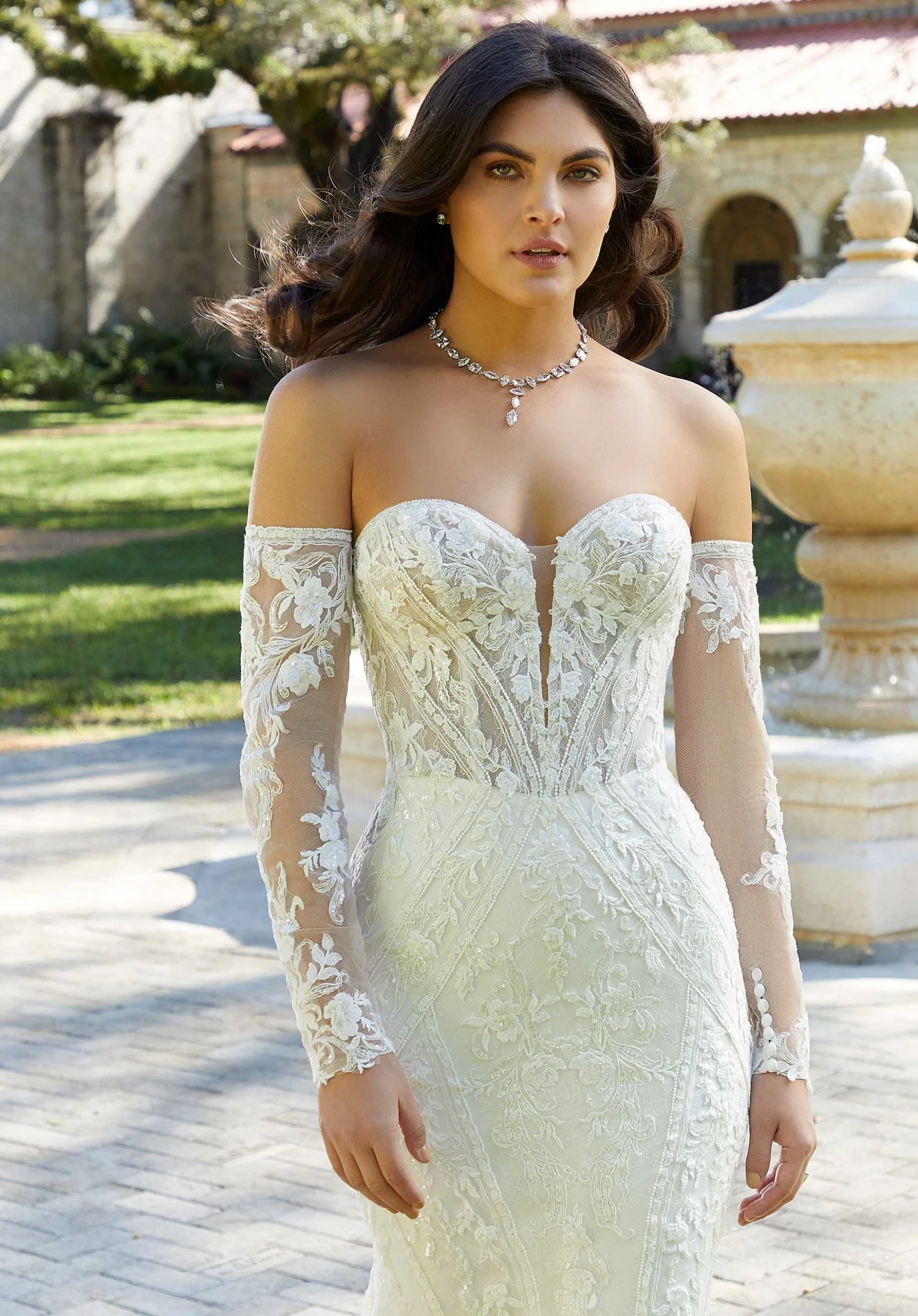Frosted Lace Appliqué Gauntlet Sleeves