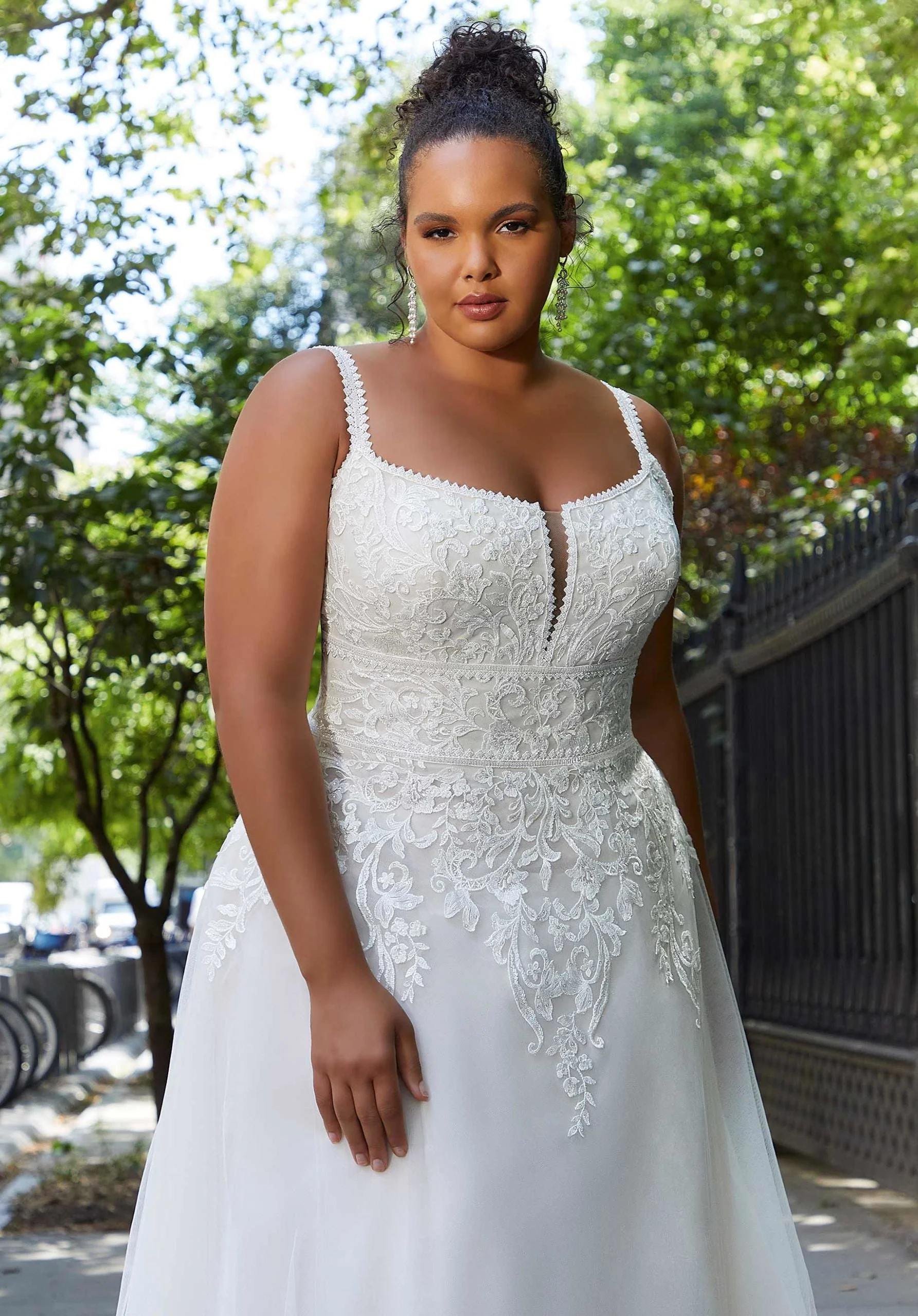 Hannah Wedding Dress - Image 2