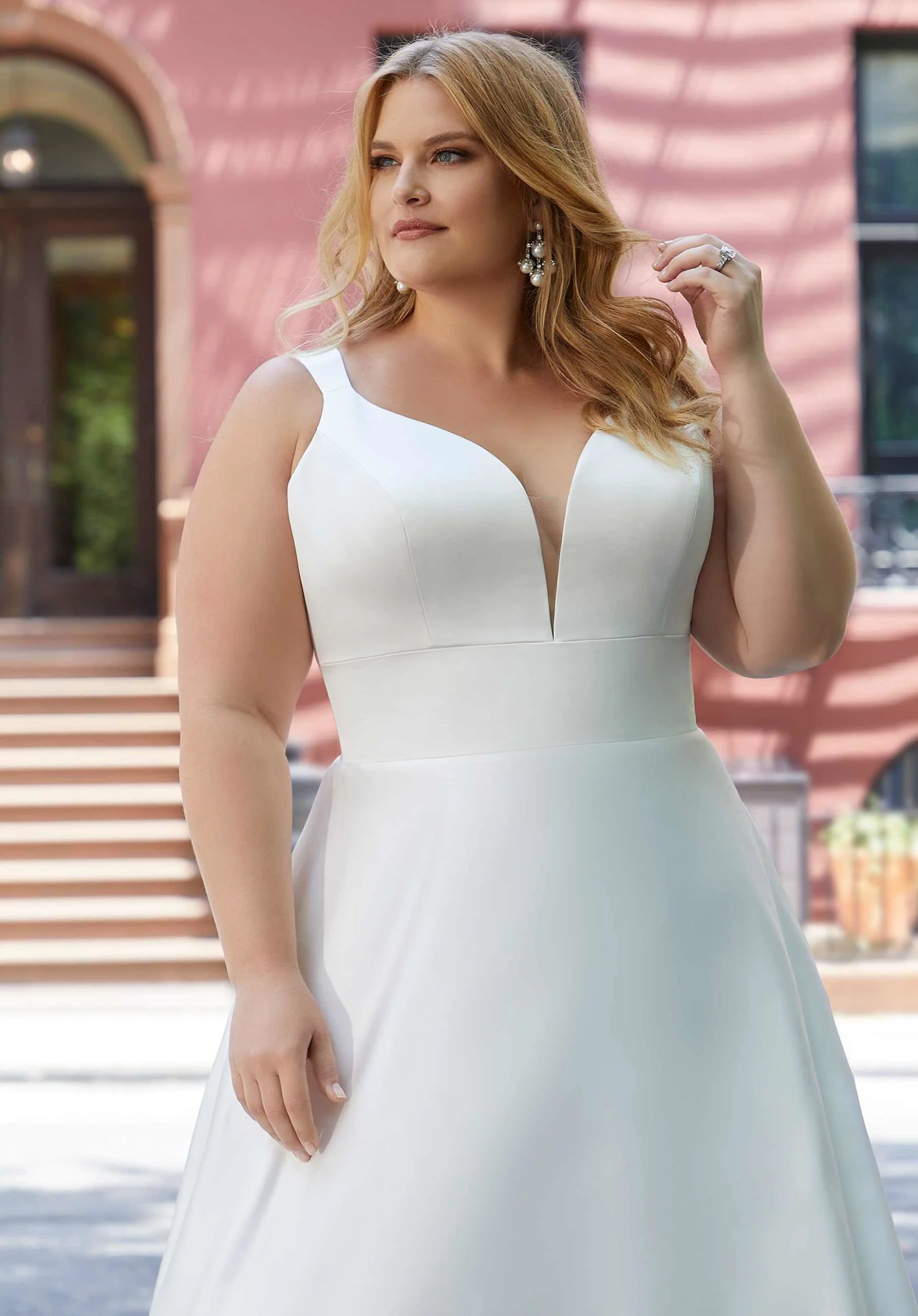Harlow Wedding Dress - Image 2