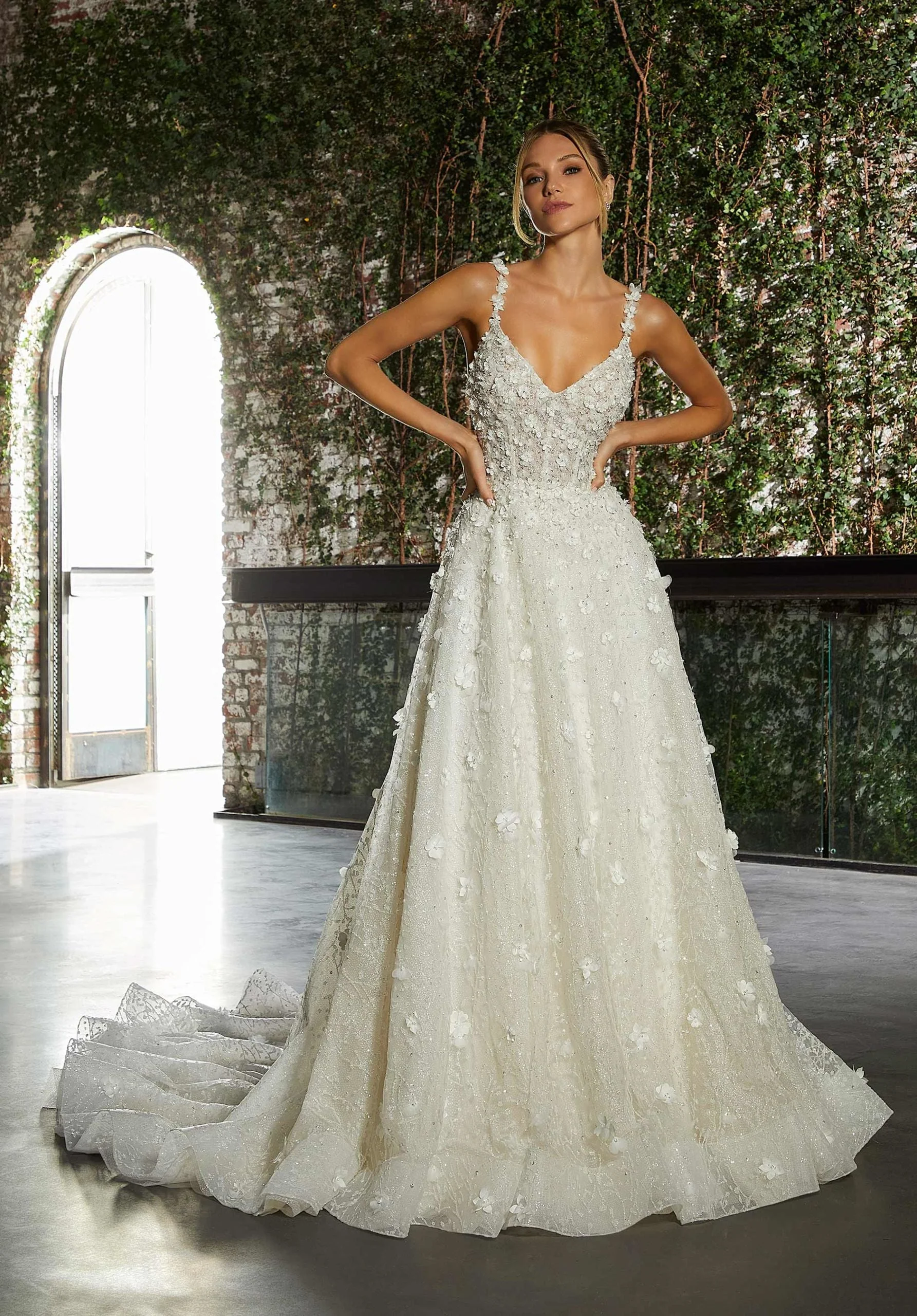 Harmonia Wedding Dress - Image 4