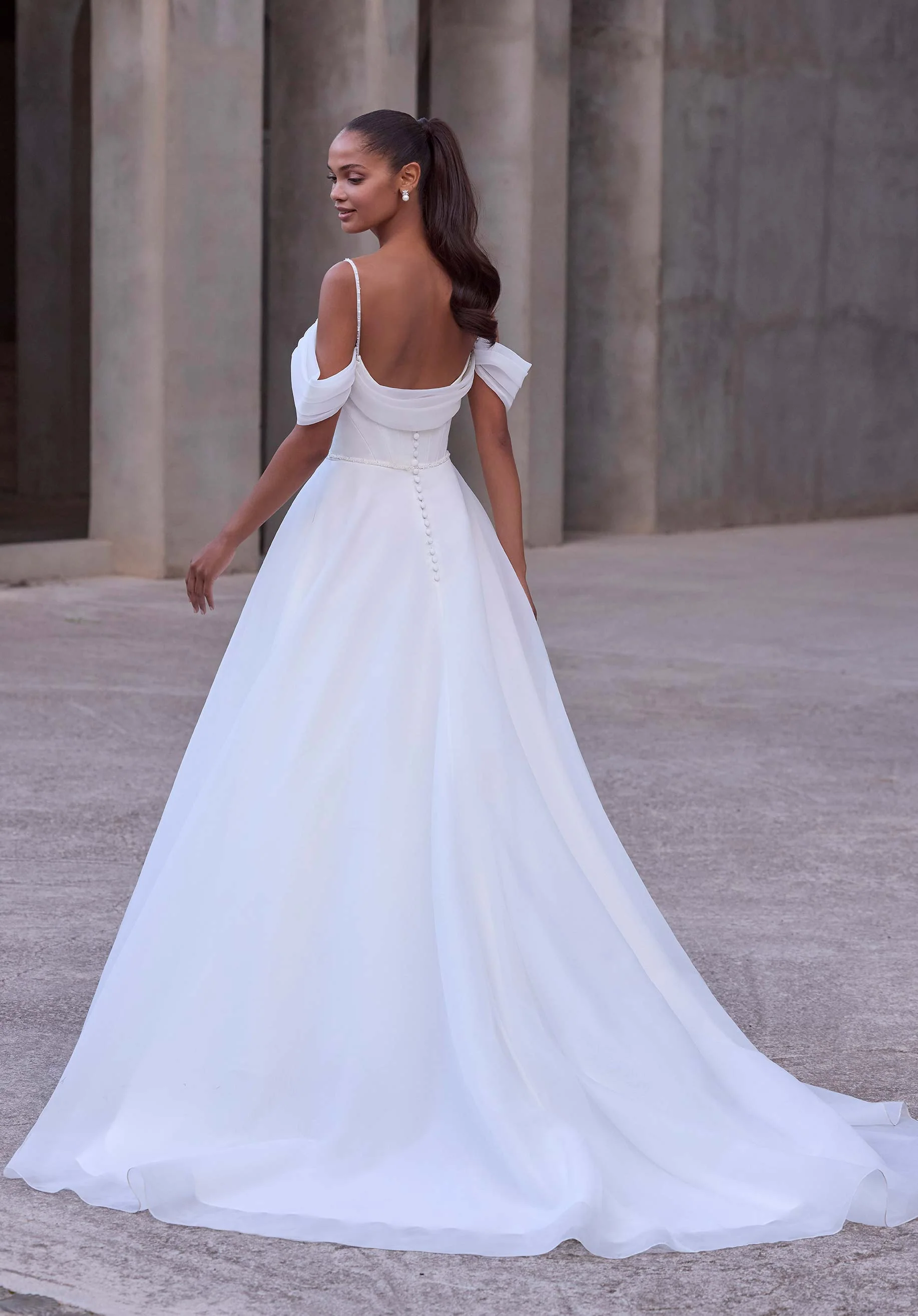 Helene Wedding Dress - Image 5